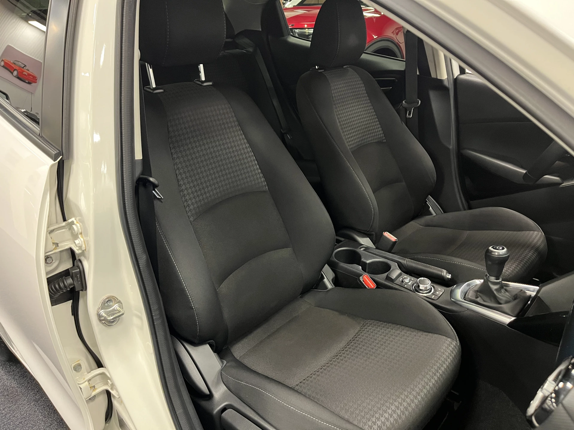 Hoofdafbeelding Mazda 2