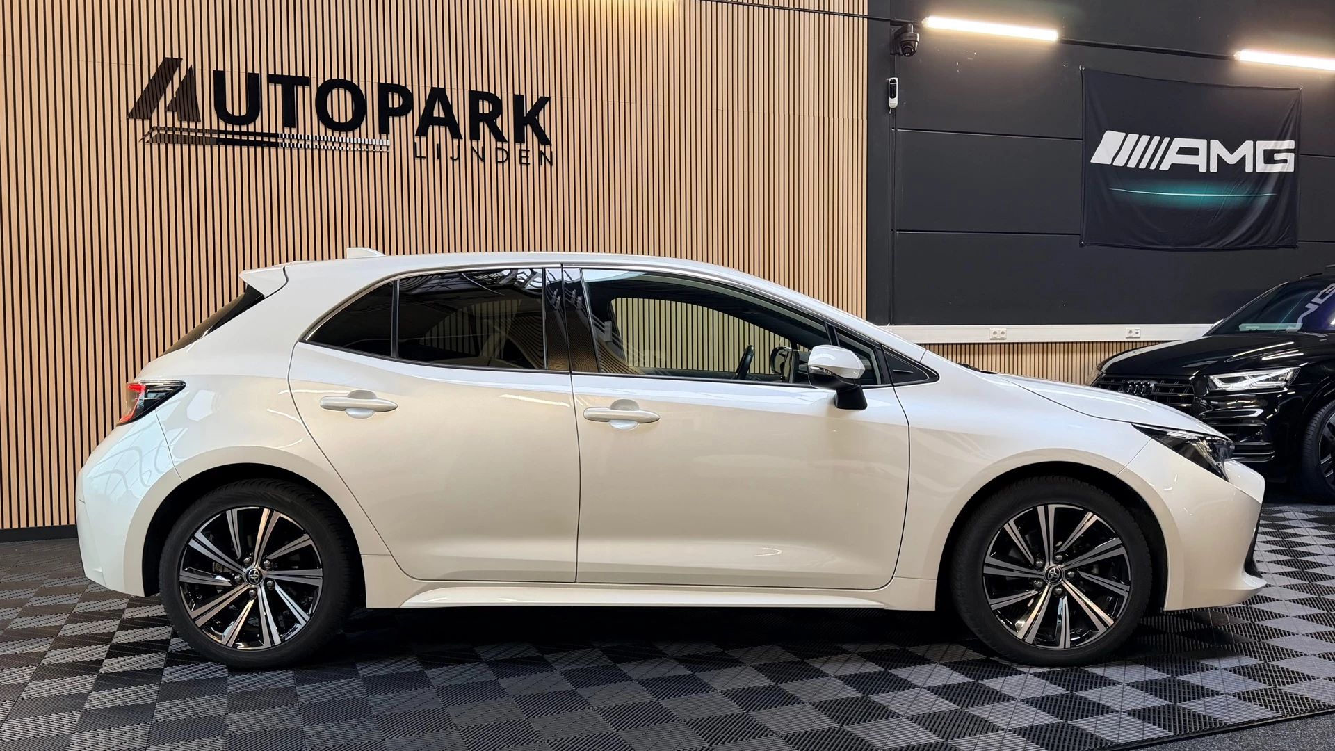 Hoofdafbeelding Toyota Corolla