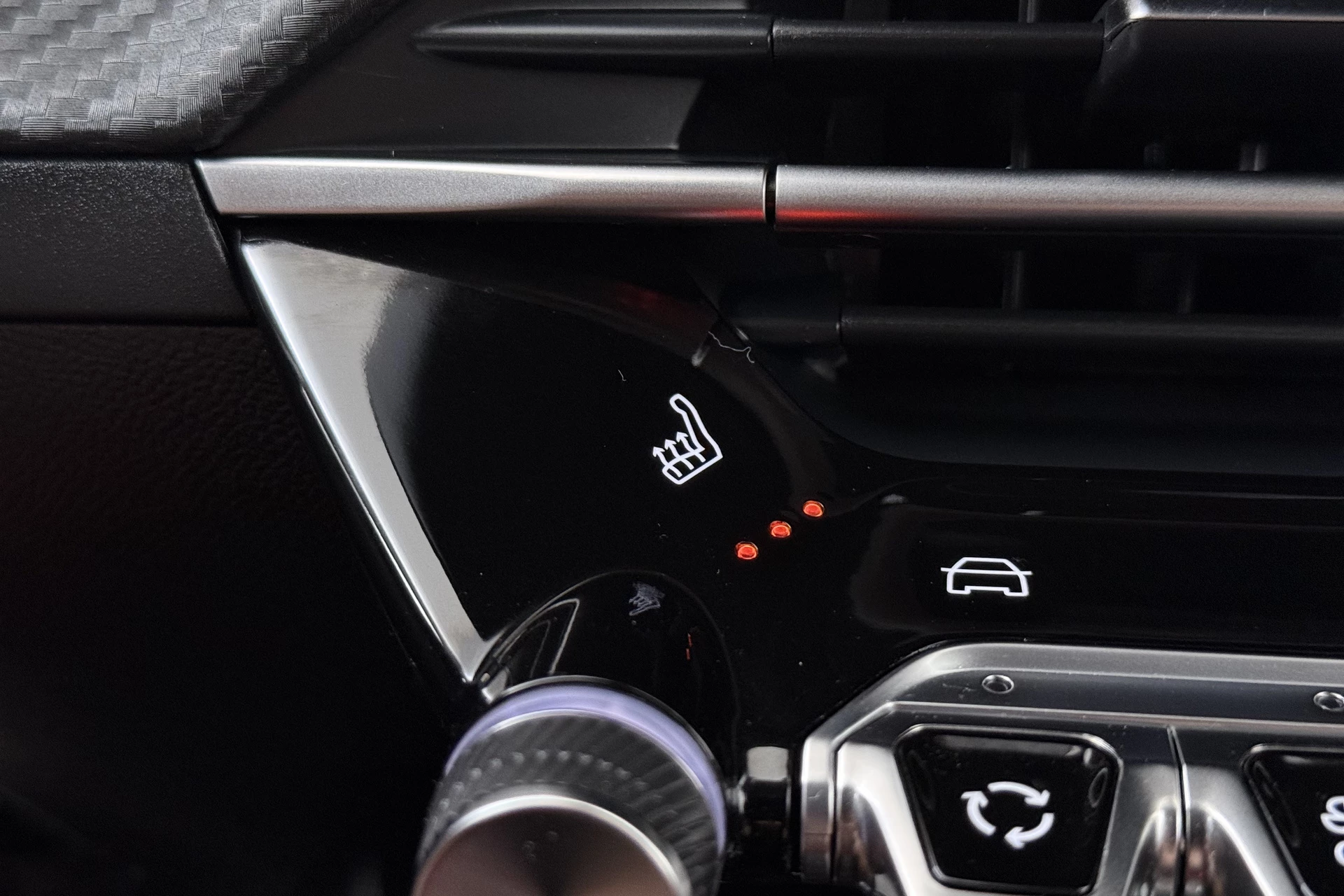Hoofdafbeelding Peugeot e-208