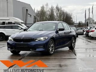 BMW 3-serie 320i High Executive Sport Line Automaat