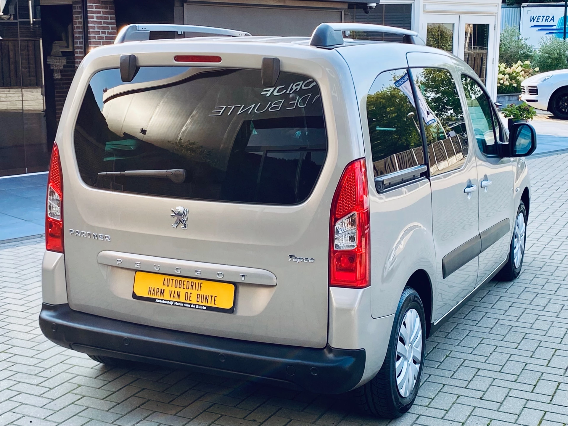 Hoofdafbeelding Peugeot Partner