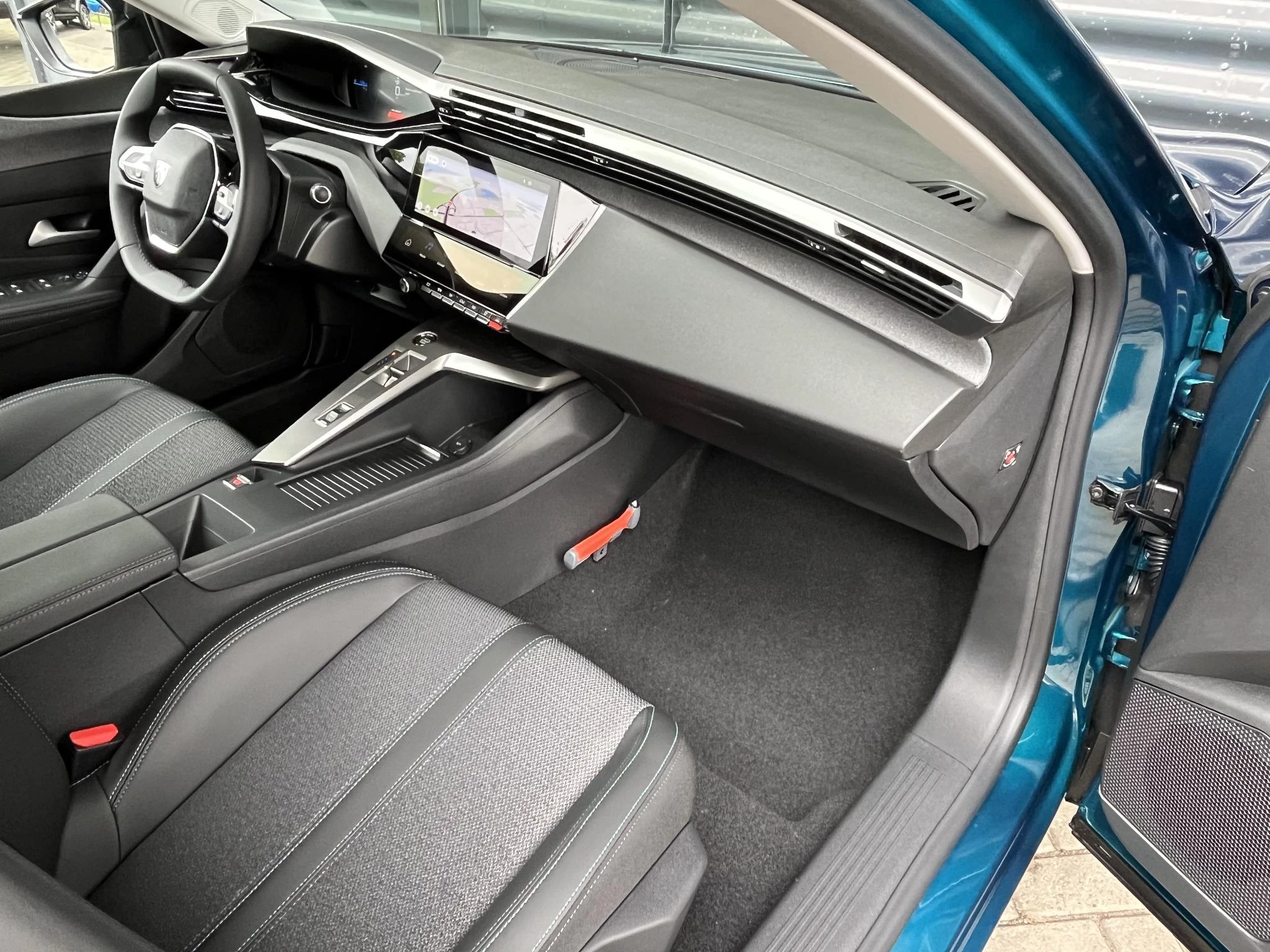 Hoofdafbeelding Peugeot 408