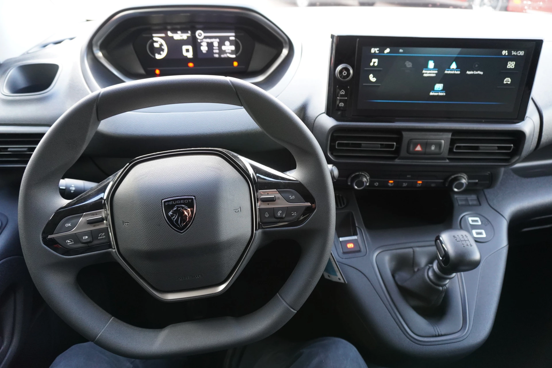 Hoofdafbeelding Peugeot Partner