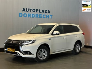 Mitsubishi Outlander 2.4 PHEV Pure CAMERA