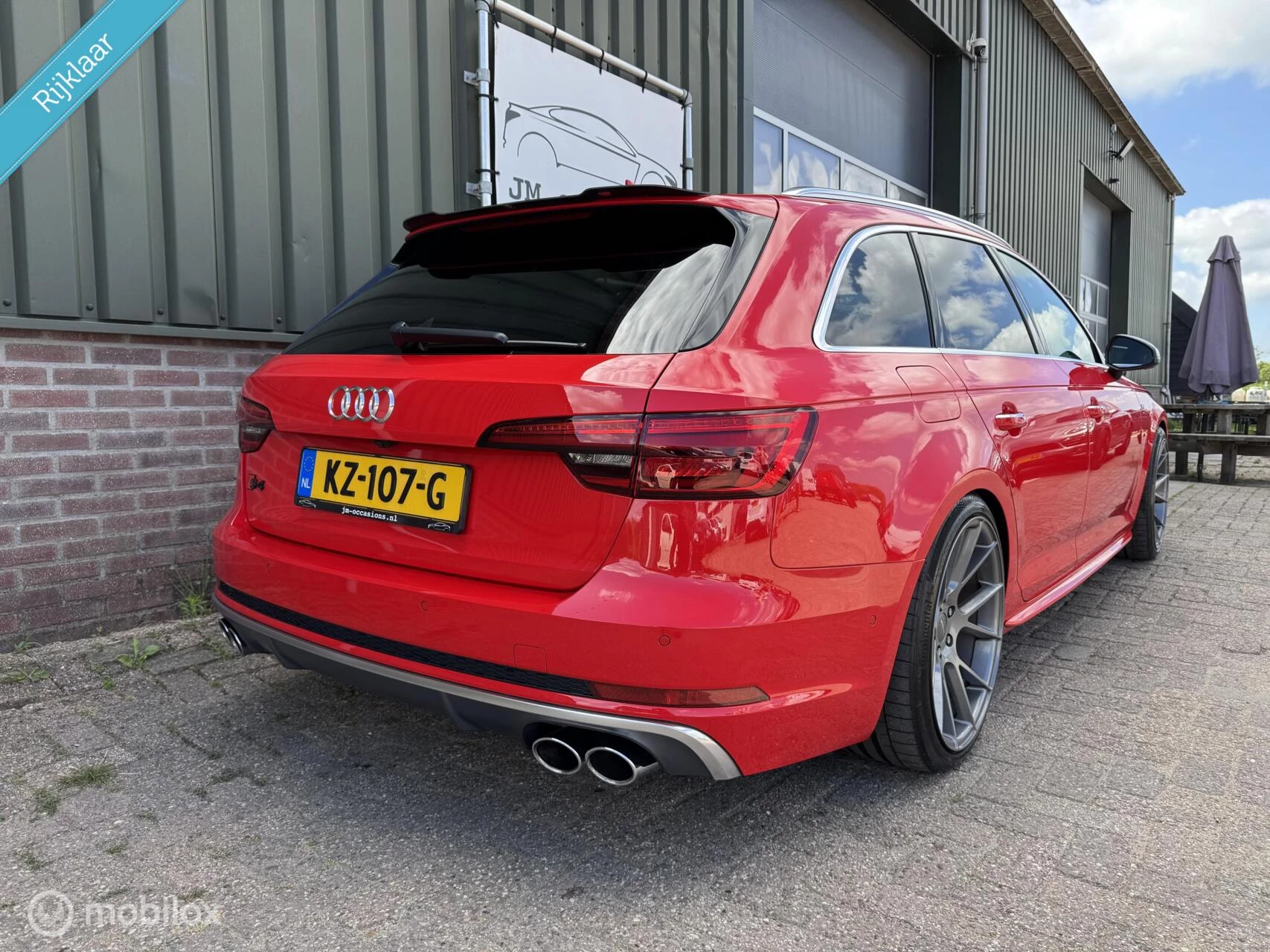 Hoofdafbeelding Audi S4