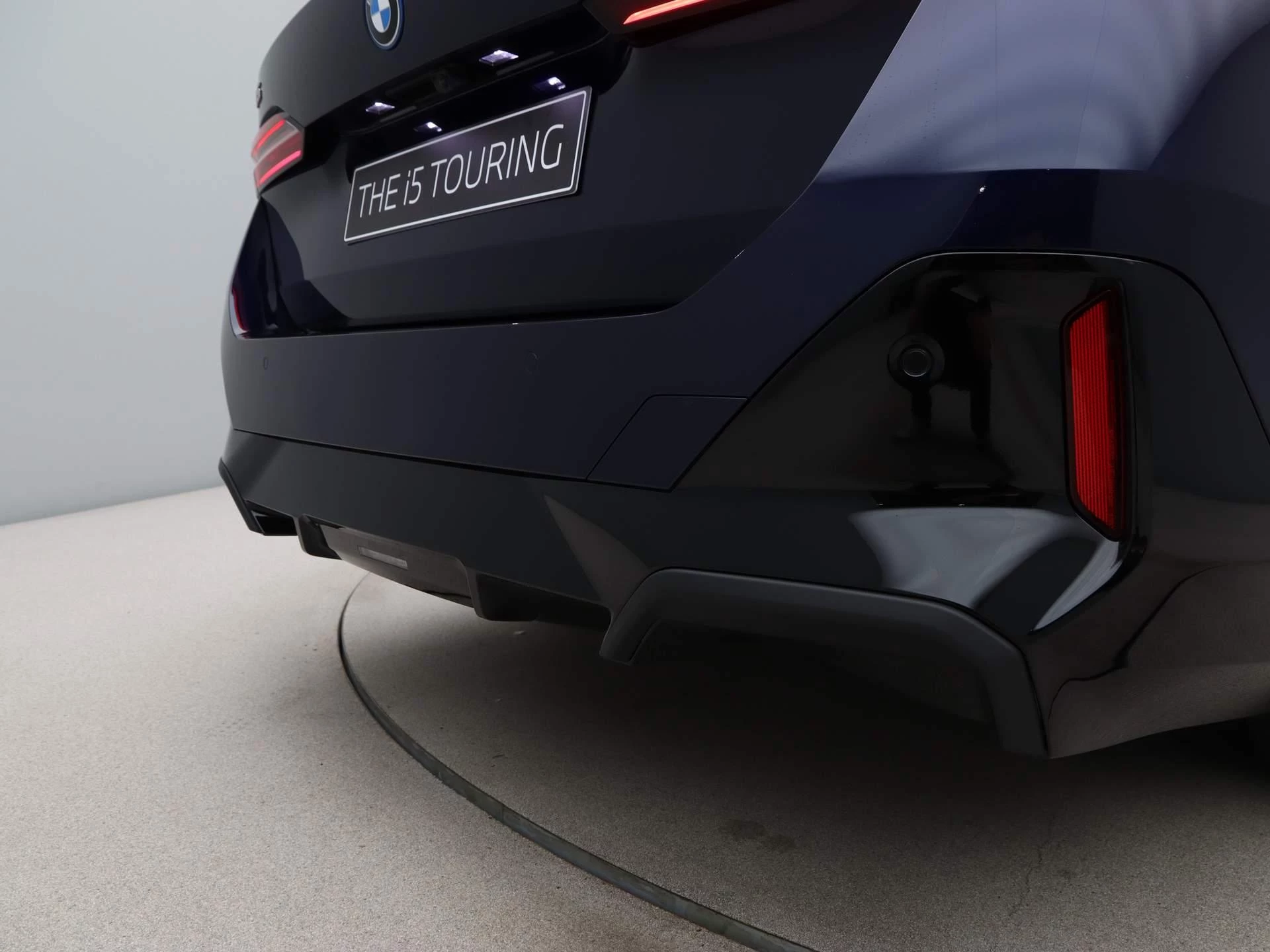 Hoofdafbeelding BMW i5