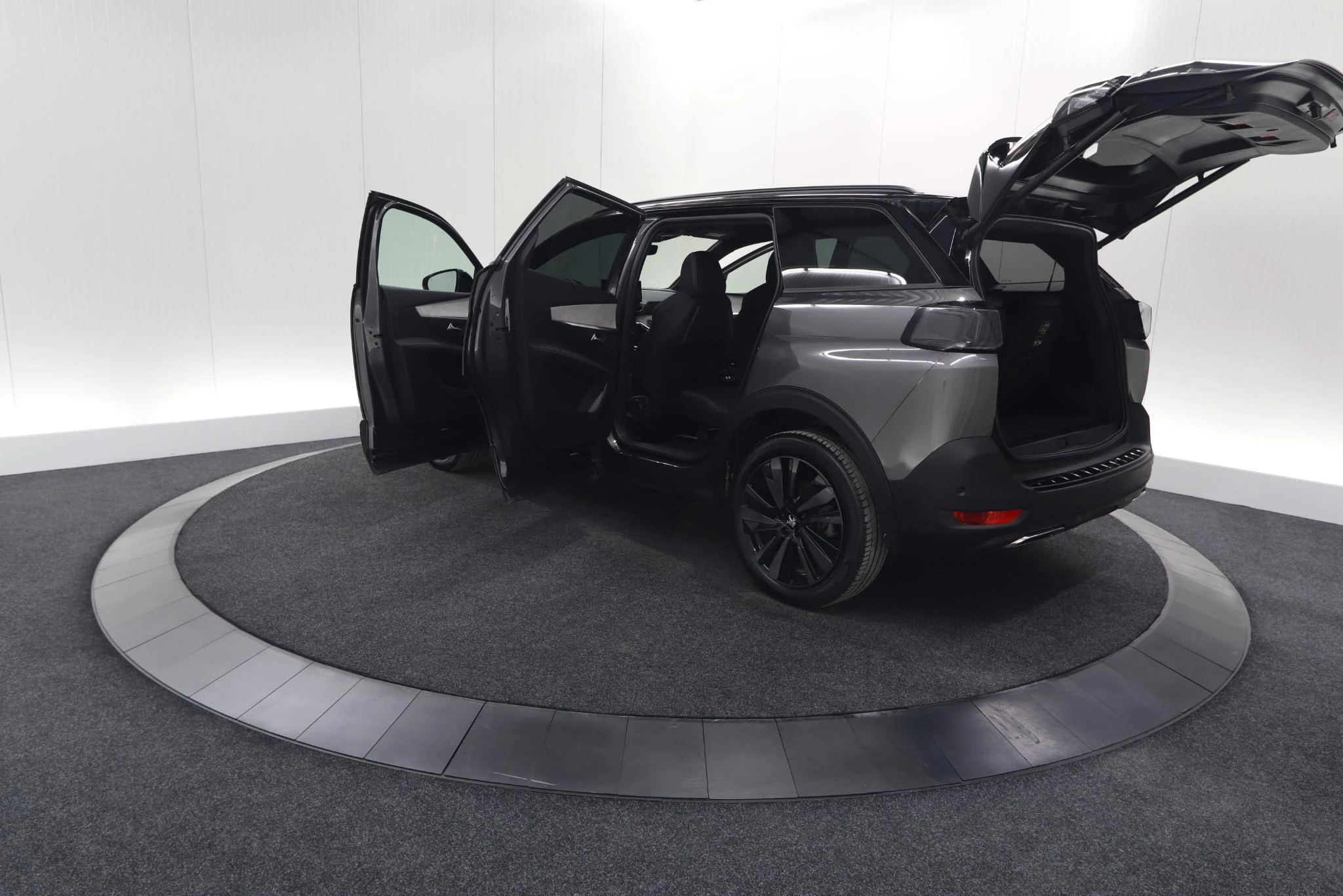 Hoofdafbeelding Peugeot 5008