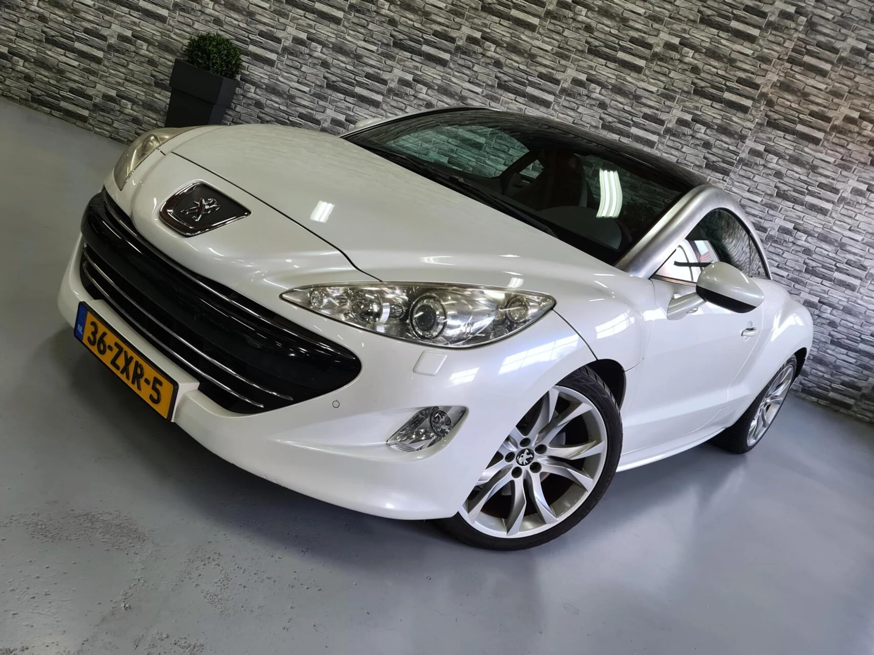 Hoofdafbeelding Peugeot RCZ