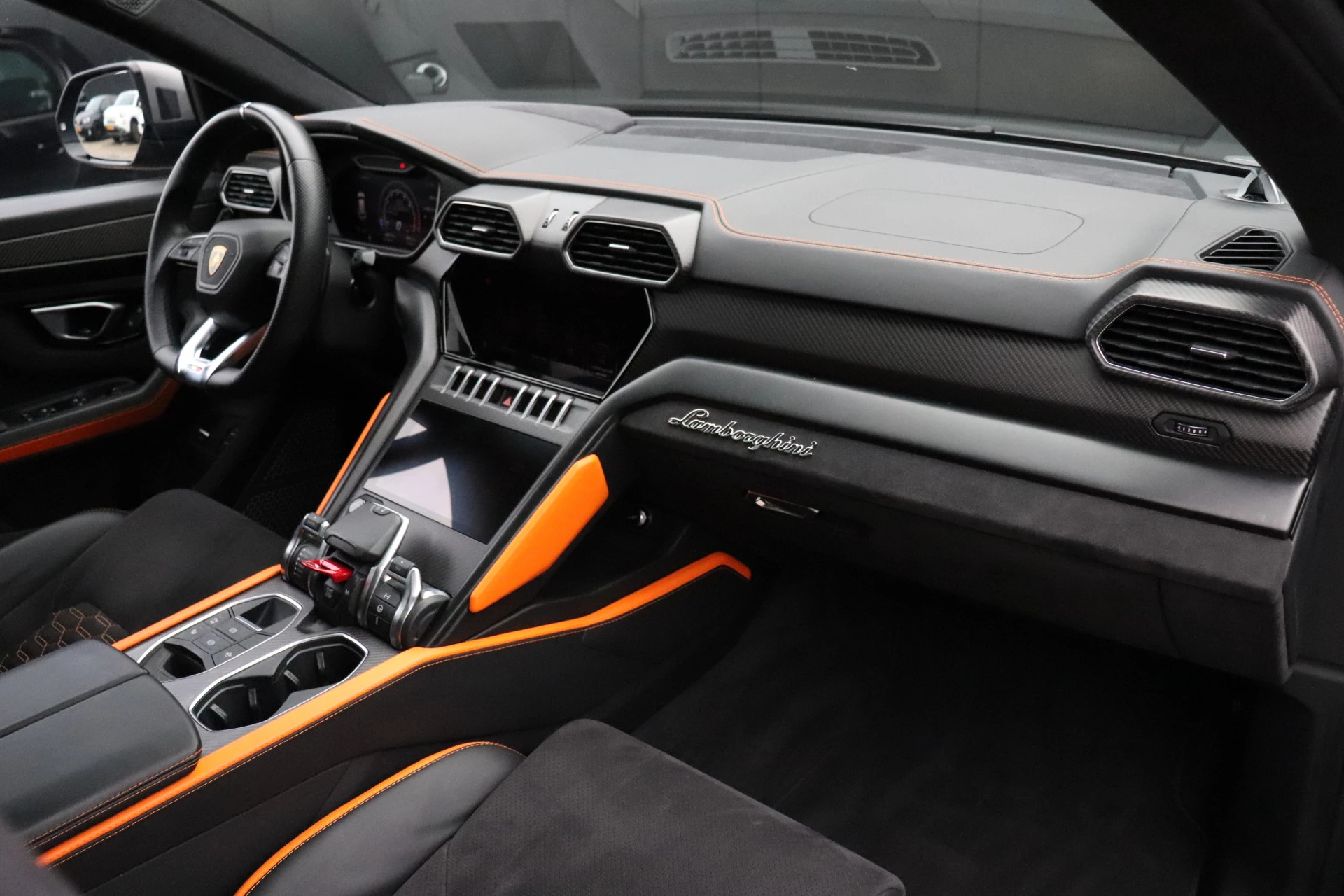 Hoofdafbeelding Lamborghini Urus