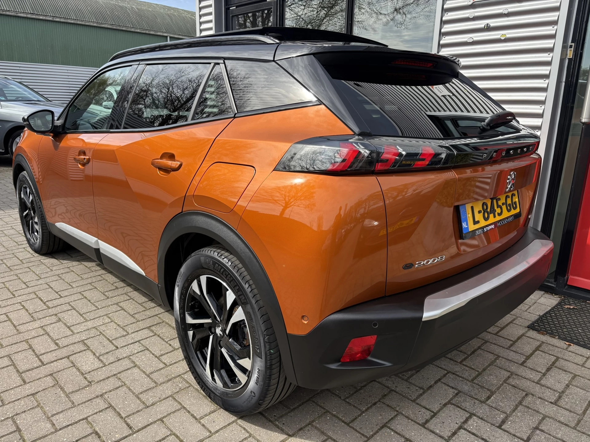 Hoofdafbeelding Peugeot e-2008