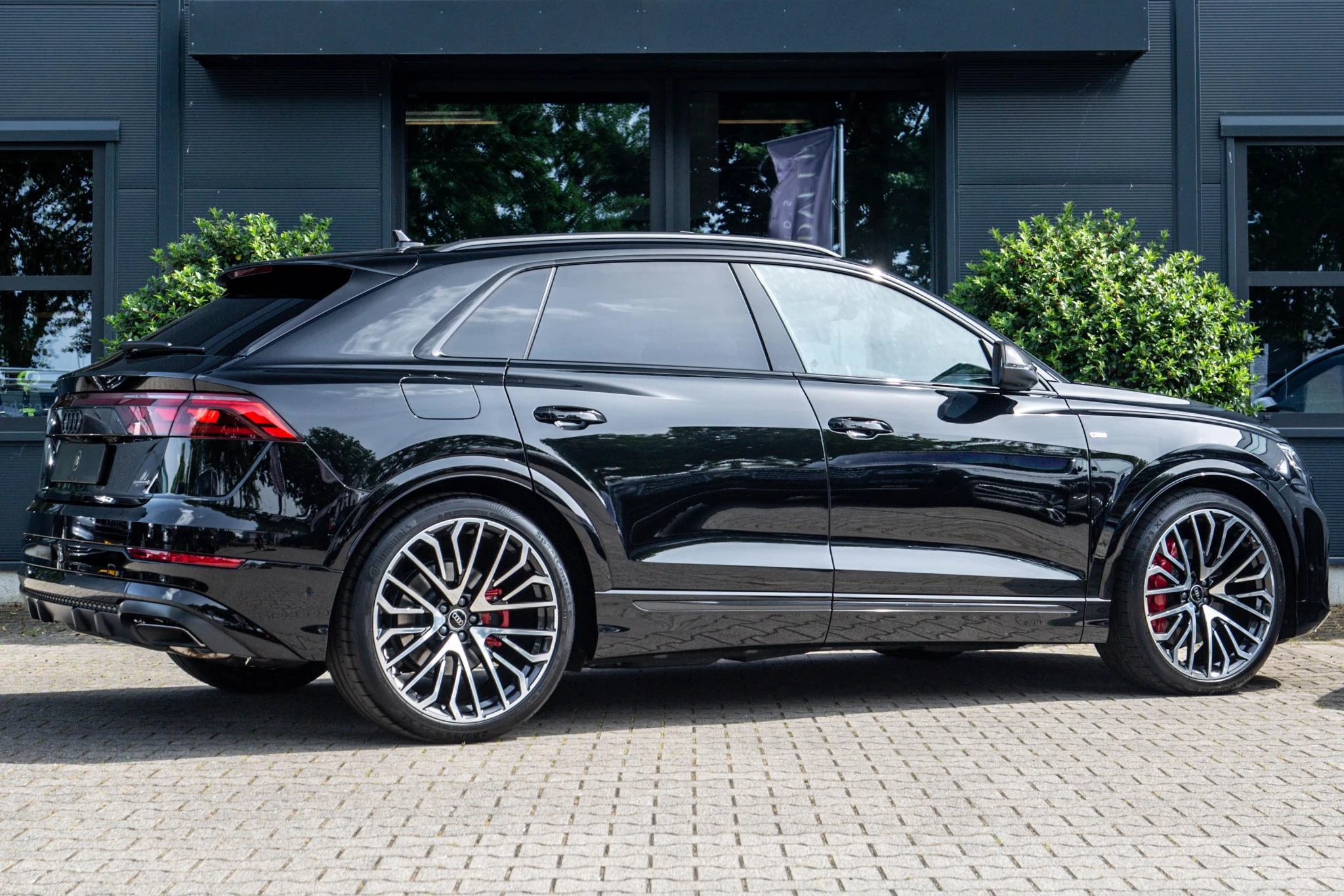 Hoofdafbeelding Audi Q8