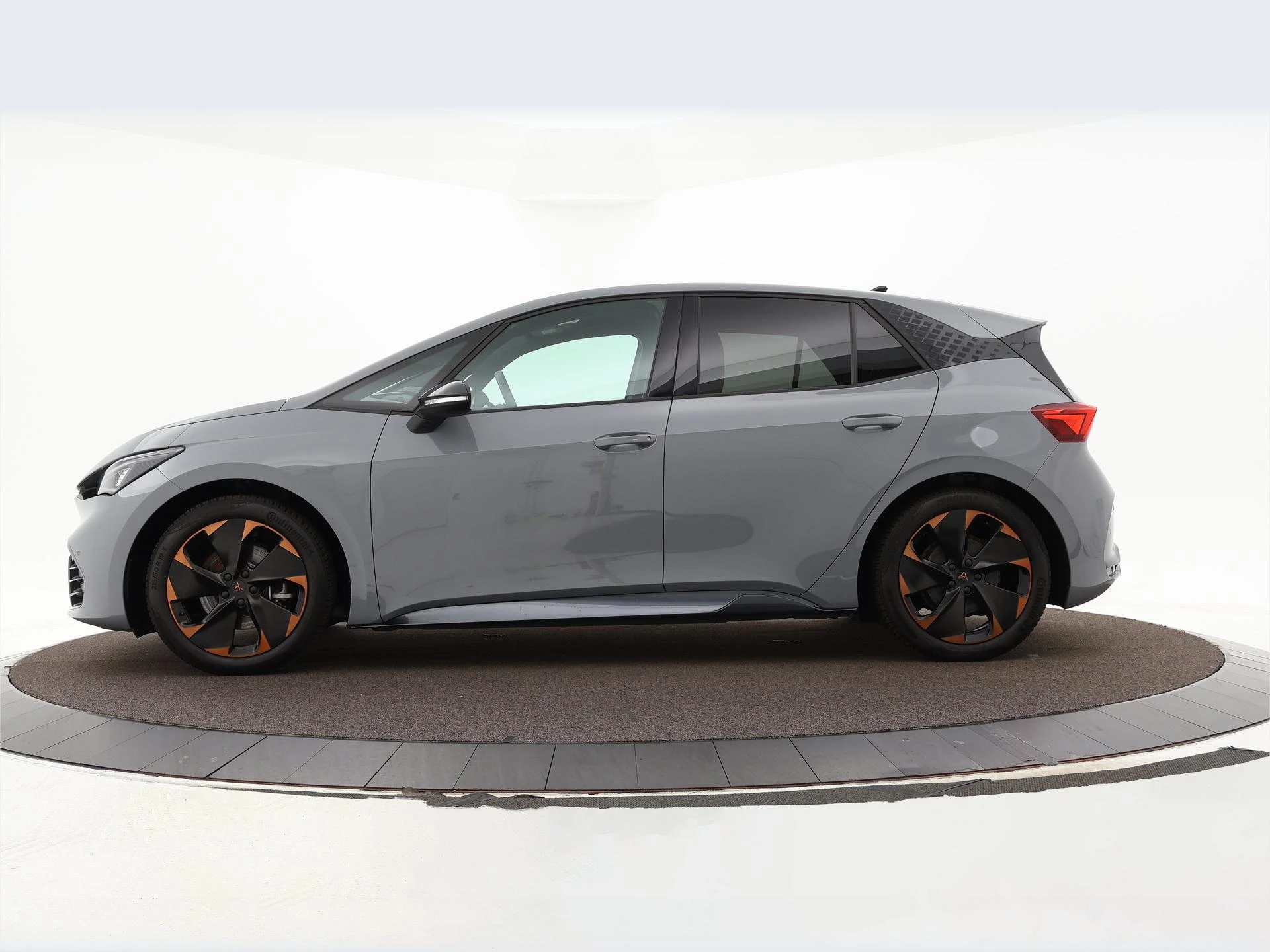 Hoofdafbeelding CUPRA Born