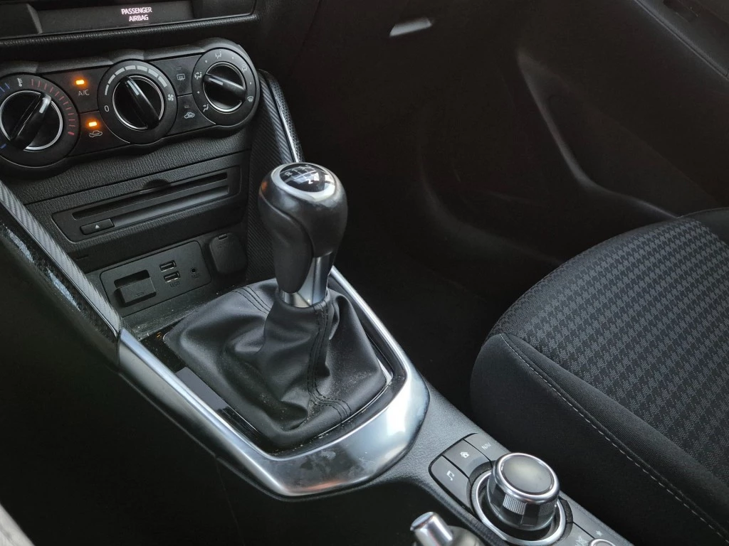 Hoofdafbeelding Mazda 2