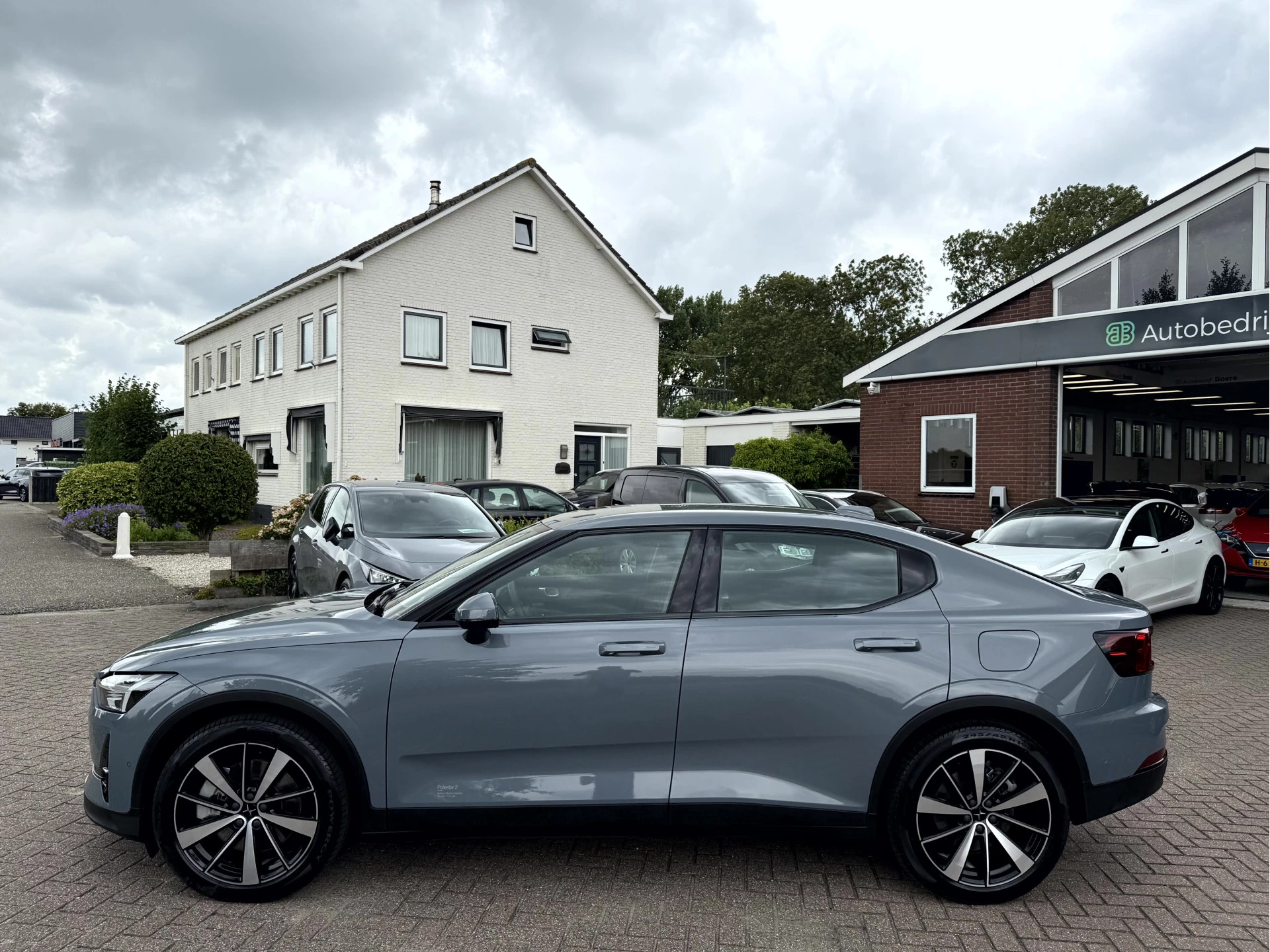 Hoofdafbeelding Polestar 2