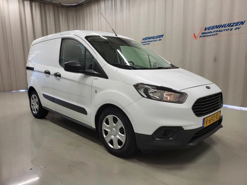 Hoofdafbeelding Ford Transit Courier