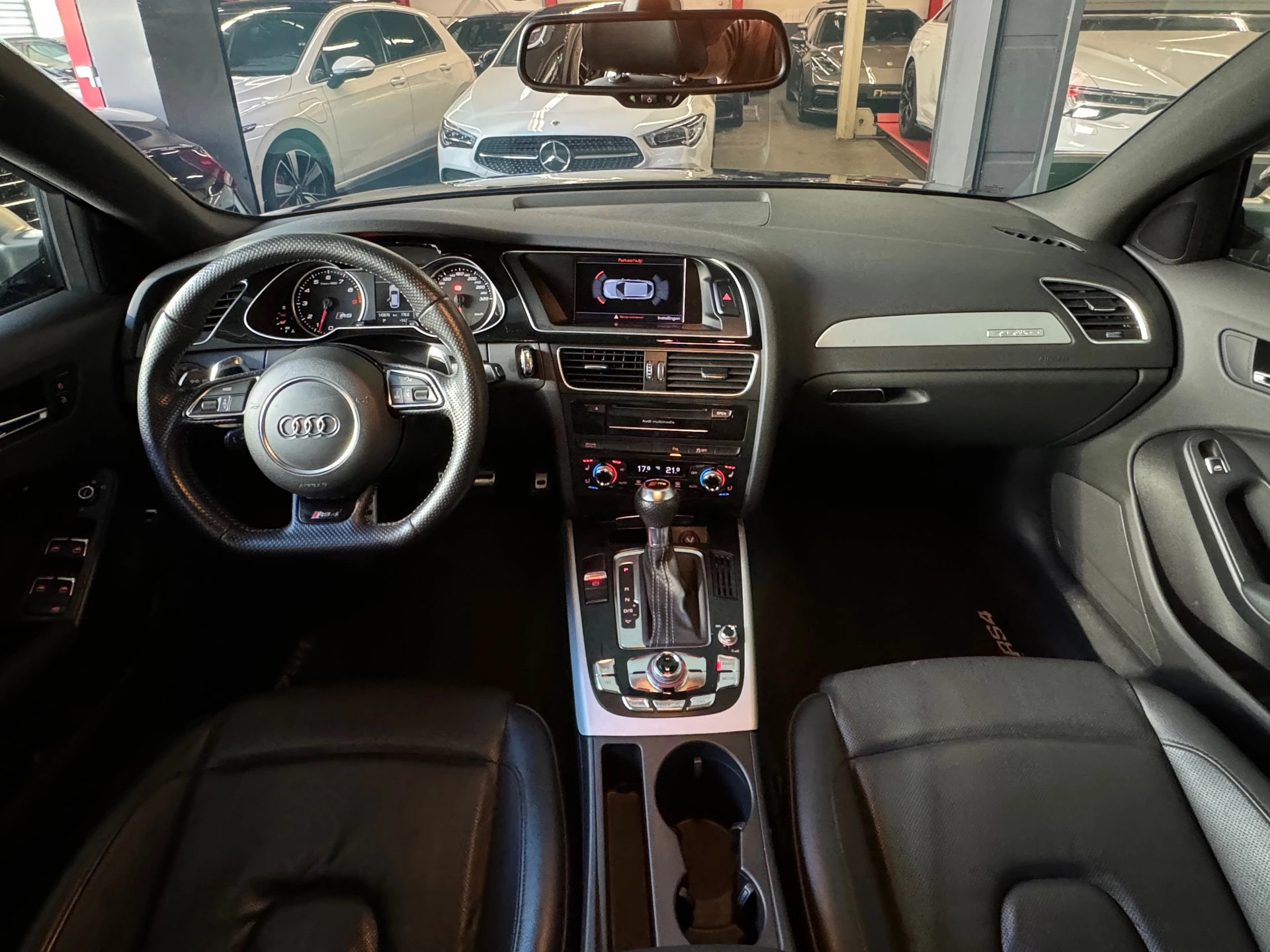 Hoofdafbeelding Audi RS4