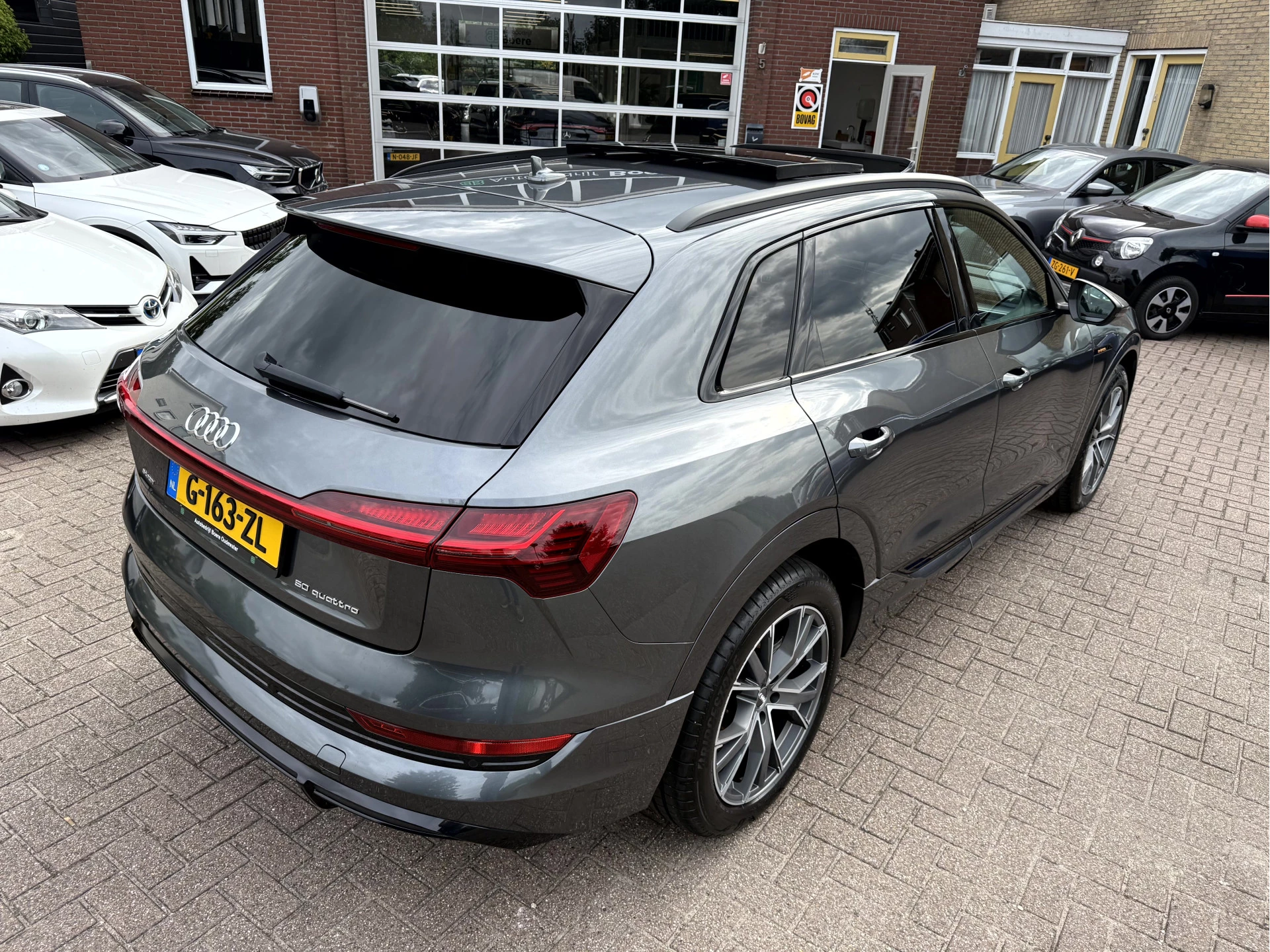 Hoofdafbeelding Audi e-tron