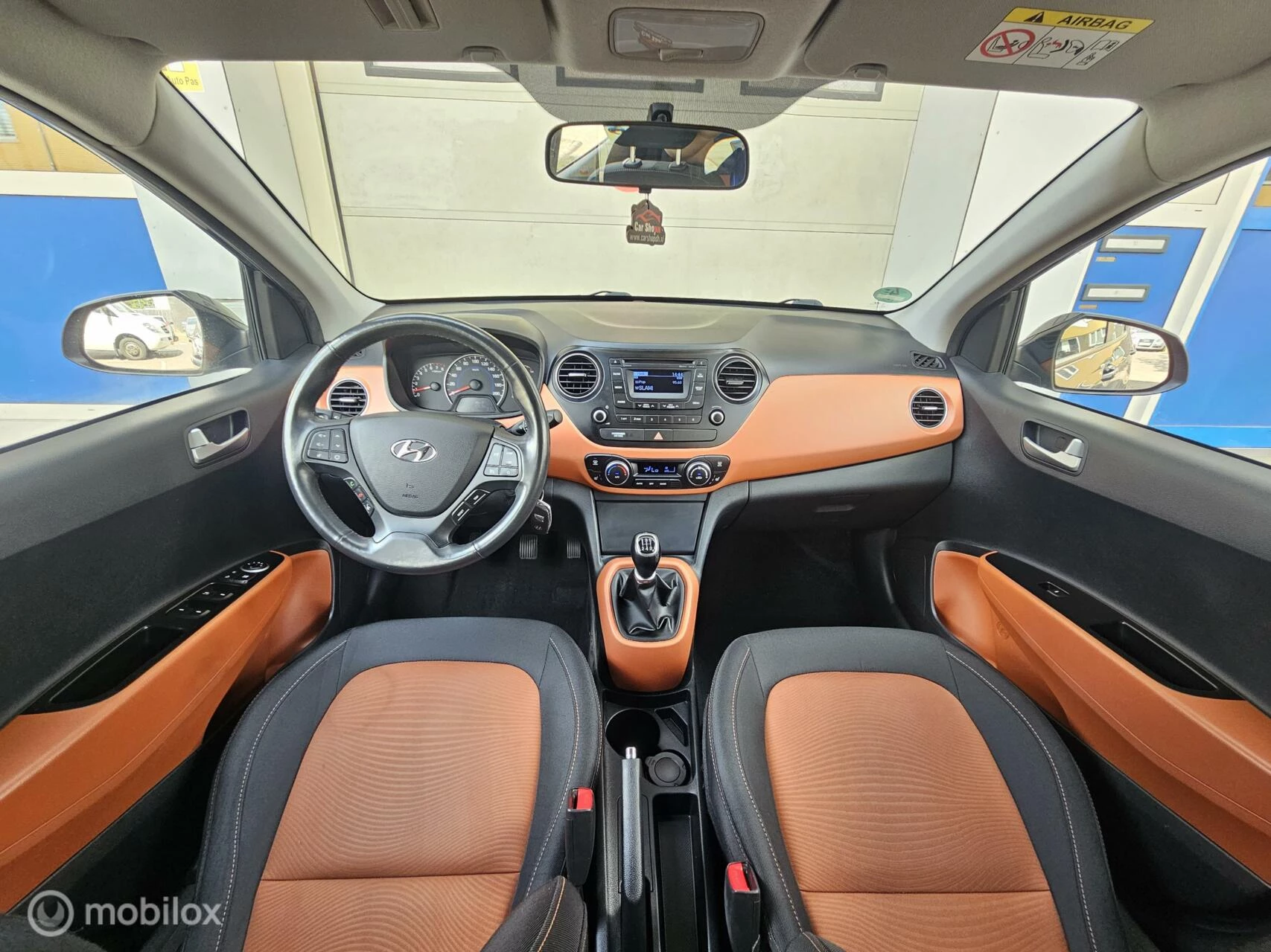 Hoofdafbeelding Hyundai i10