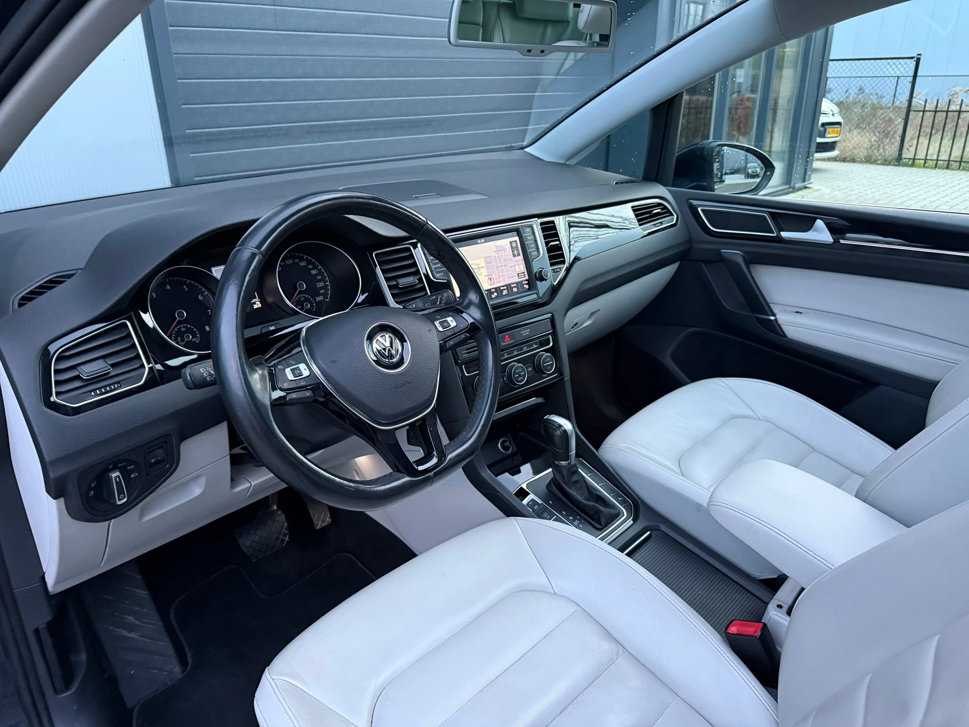 Hoofdafbeelding Volkswagen Golf Sportsvan