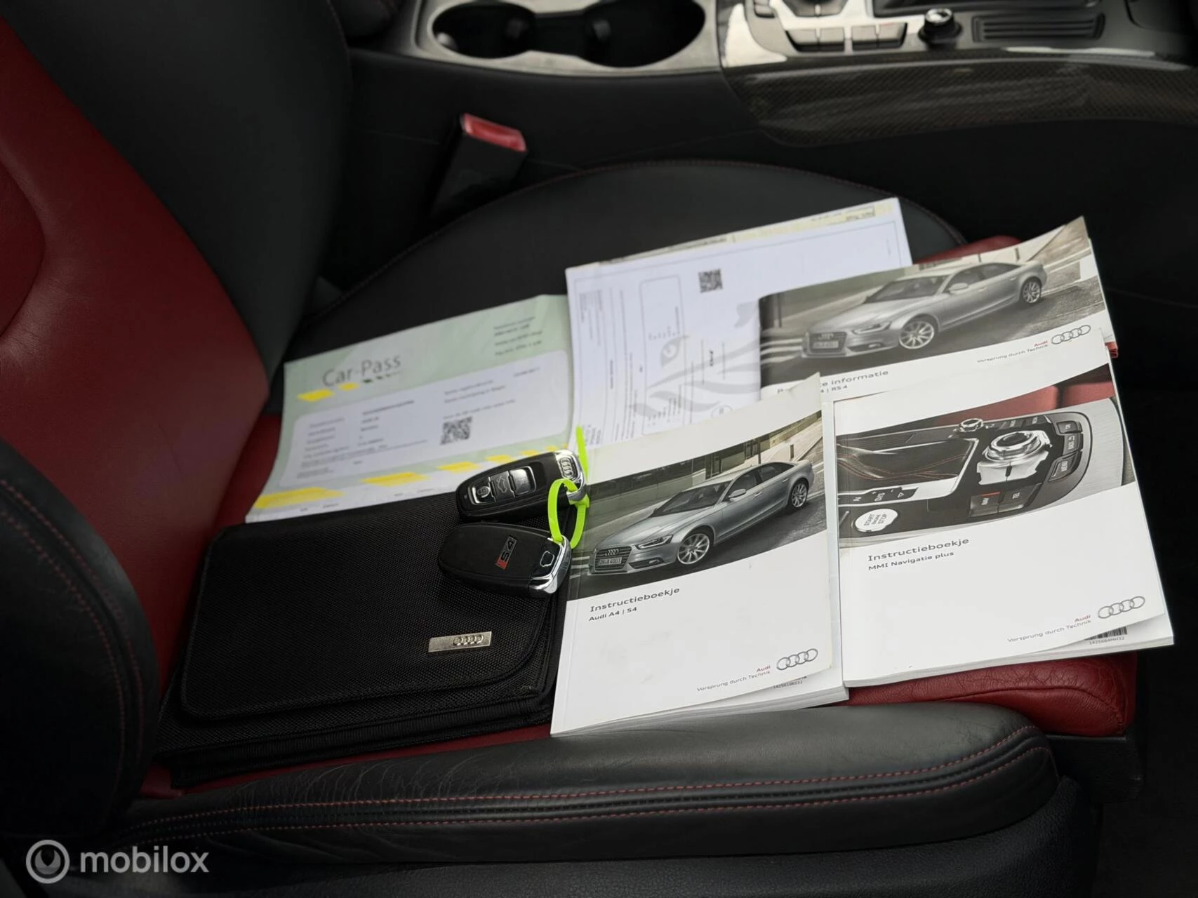 Hoofdafbeelding Audi S4