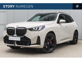 BMW X3 30e xDrive M Sport Automaat / Panoramadak / Trekhaak / Sportstoelen / Stoelverwarming / Stoelventilatie / Comfort Access / Adaptieve LED / Parking Assistant Plus / Harman Kardon / M Sportonderstel