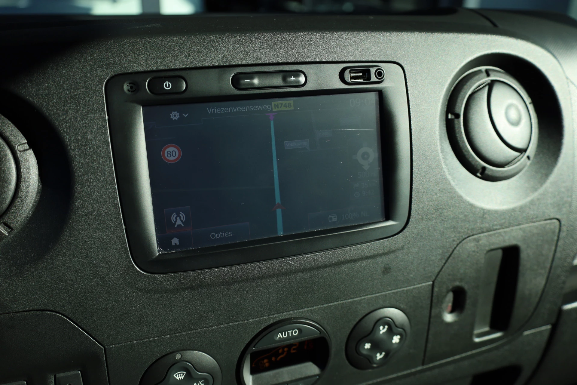 Hoofdafbeelding Opel Movano