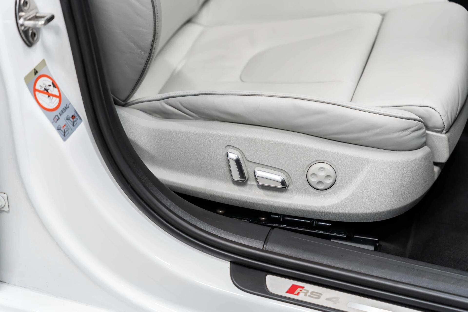 Hoofdafbeelding Audi RS4