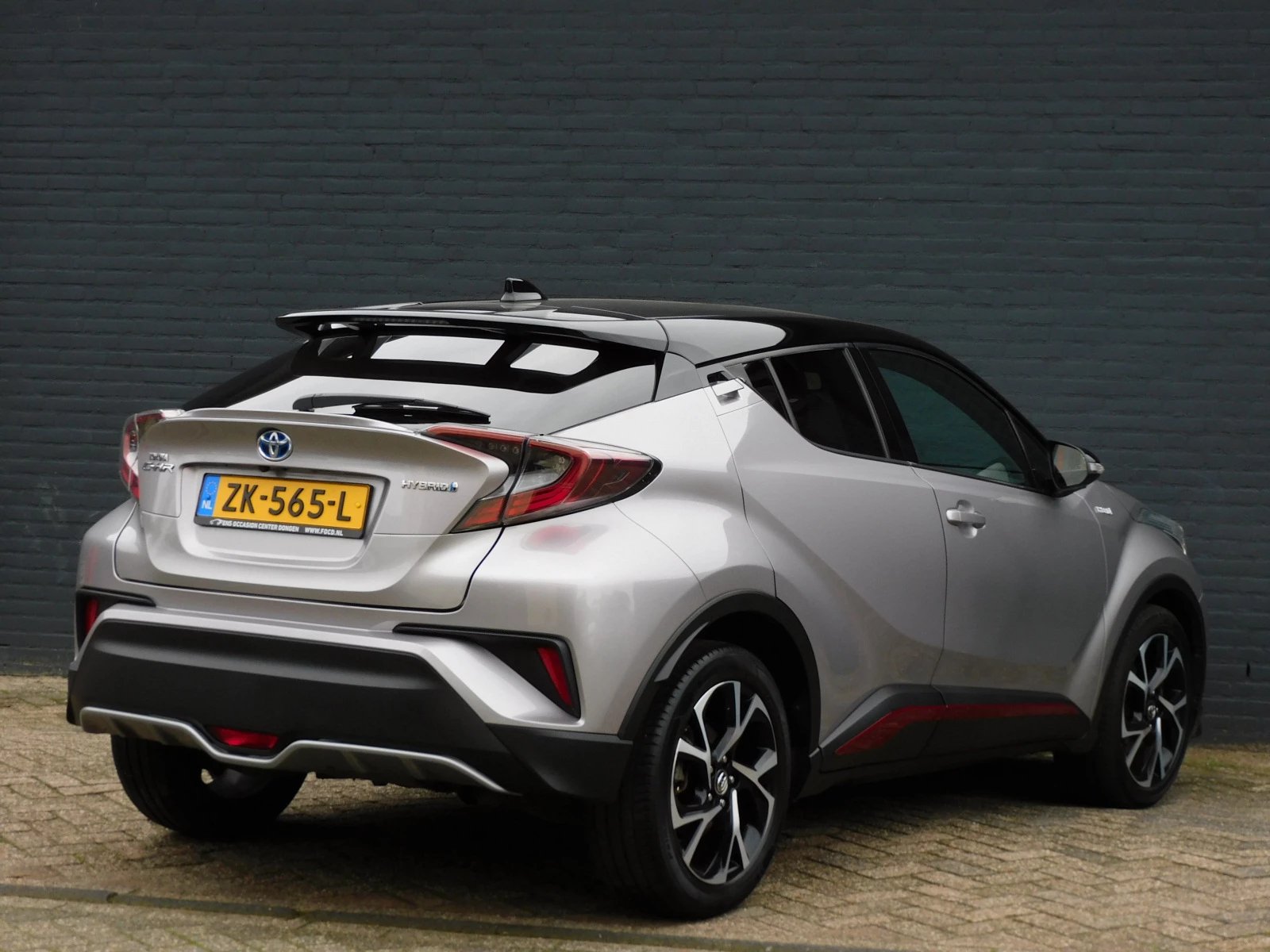 Hoofdafbeelding Toyota C-HR