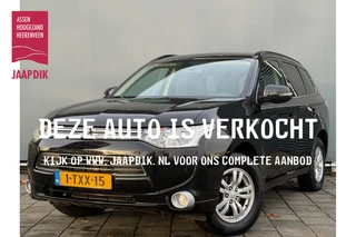 Mitsubishi Outlander BWJ 2014 | 2.0 PHEV 203PK Bus. Edition | TREKHAAK | CLIMA | LEDER/STOF | CAMERA A | LICHTMETAAL | PRIVACY GLASS |