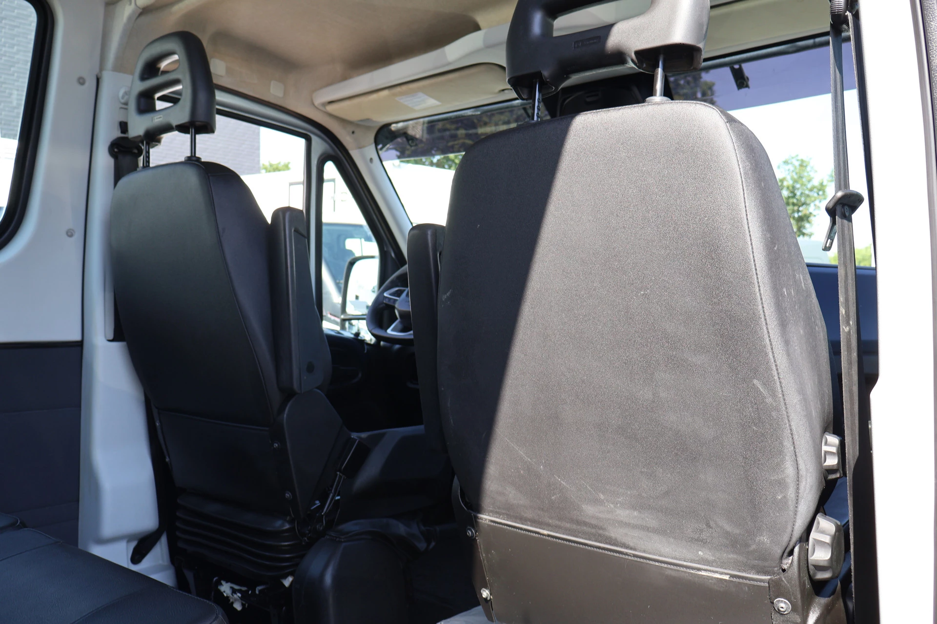 Hoofdafbeelding Iveco 35S21