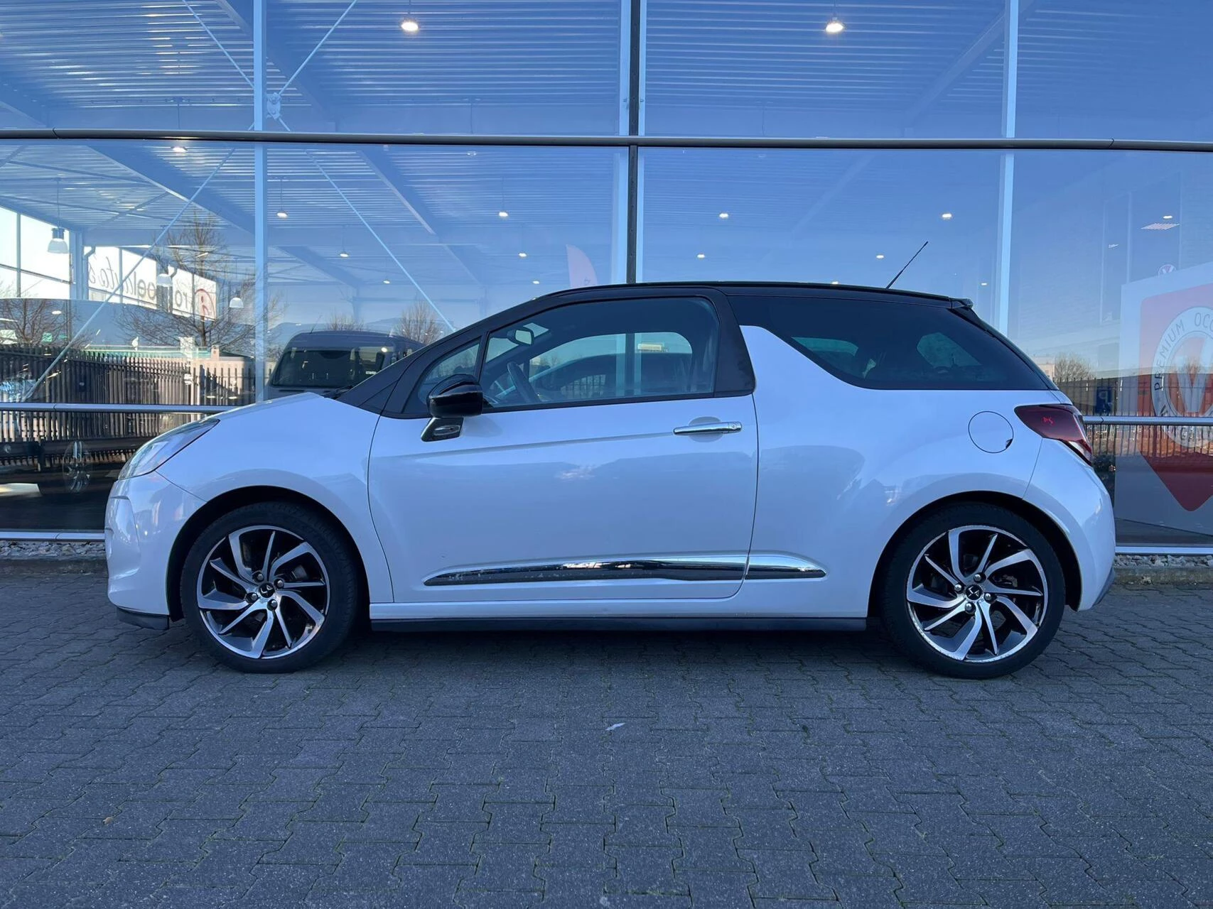 Hoofdafbeelding DS DS 3