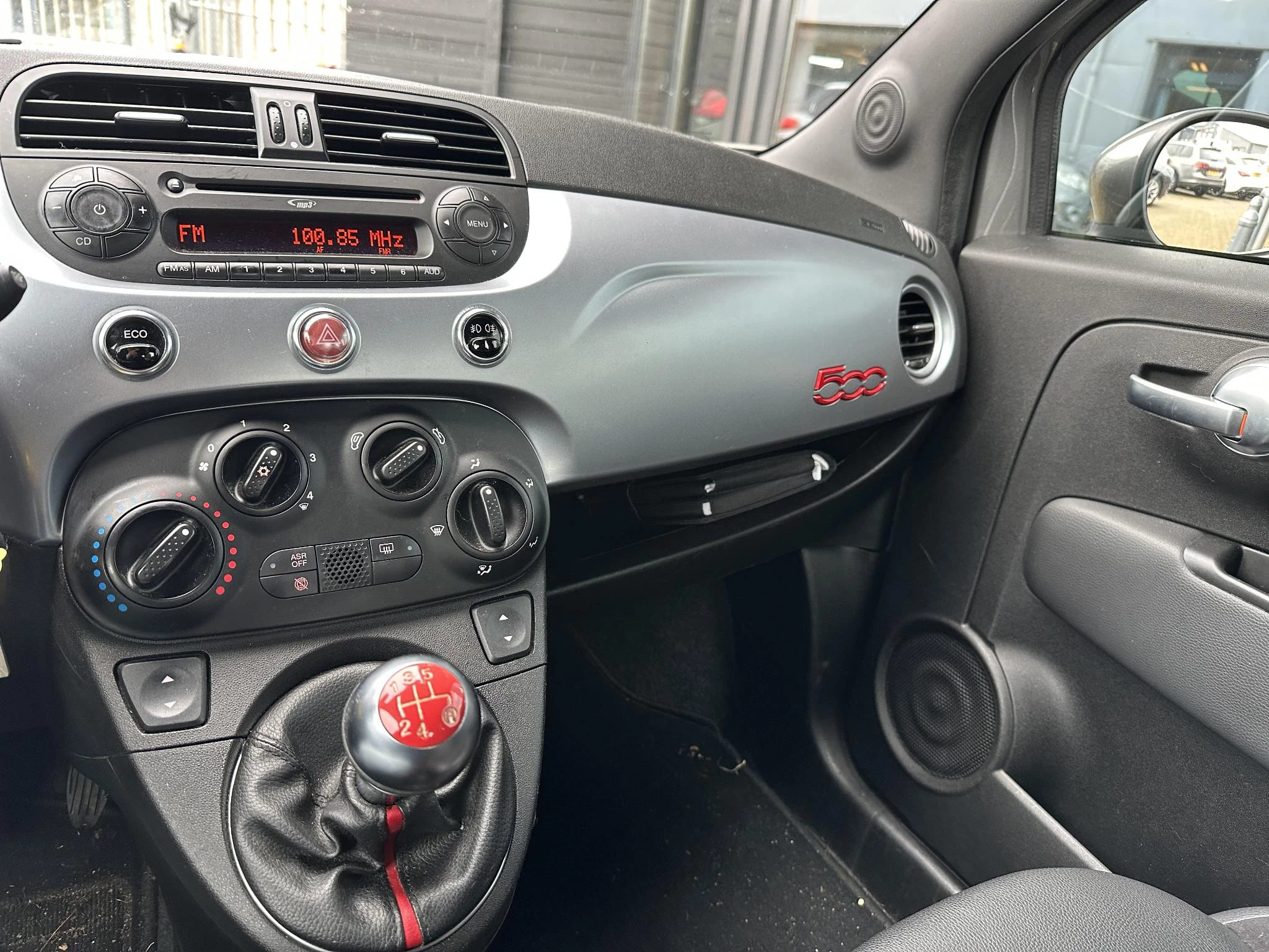 Hoofdafbeelding Fiat 500C