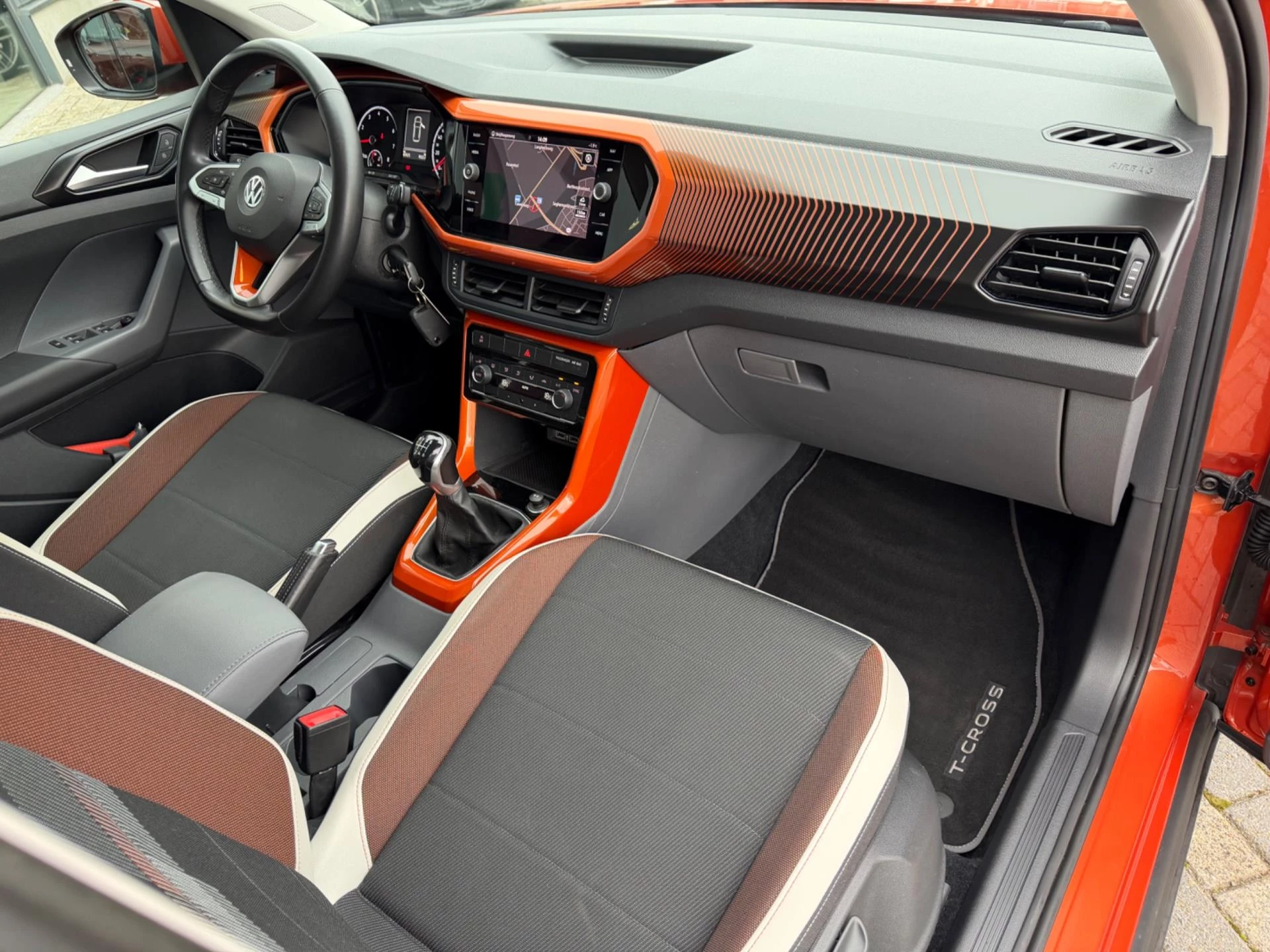 Hoofdafbeelding Volkswagen T-Cross