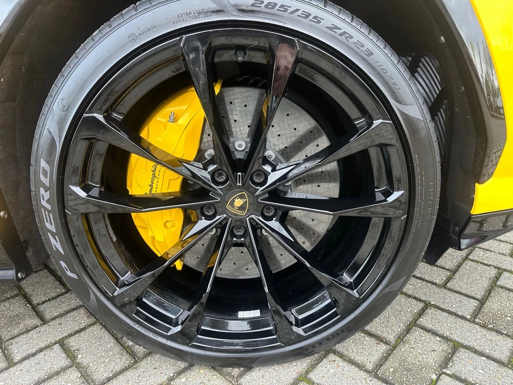 Hoofdafbeelding Lamborghini Urus
