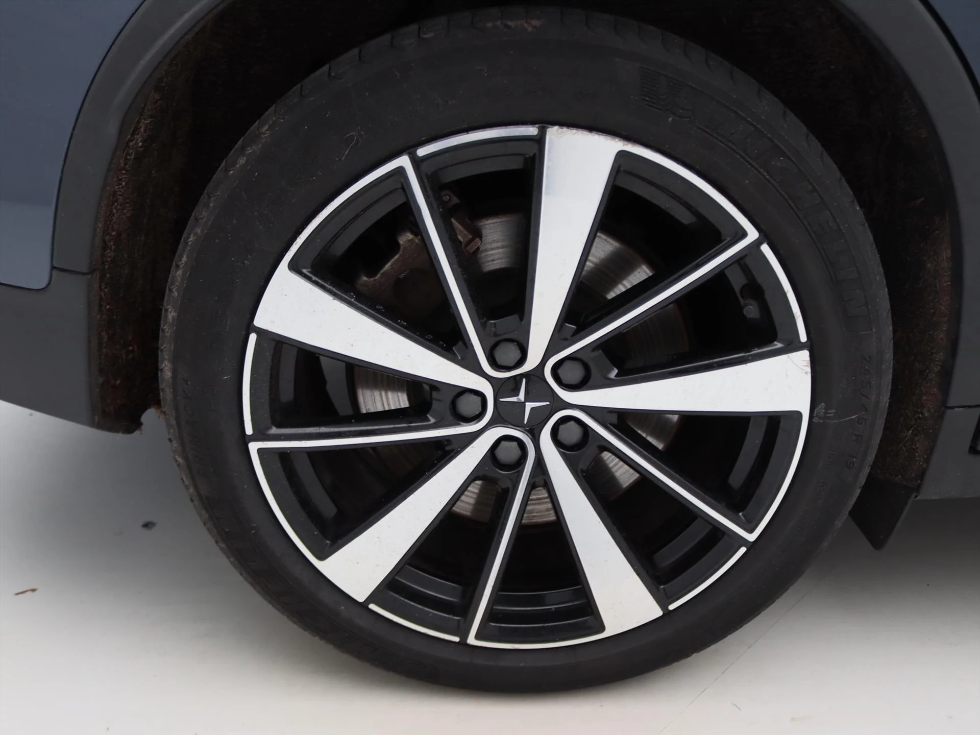 Hoofdafbeelding Polestar 2