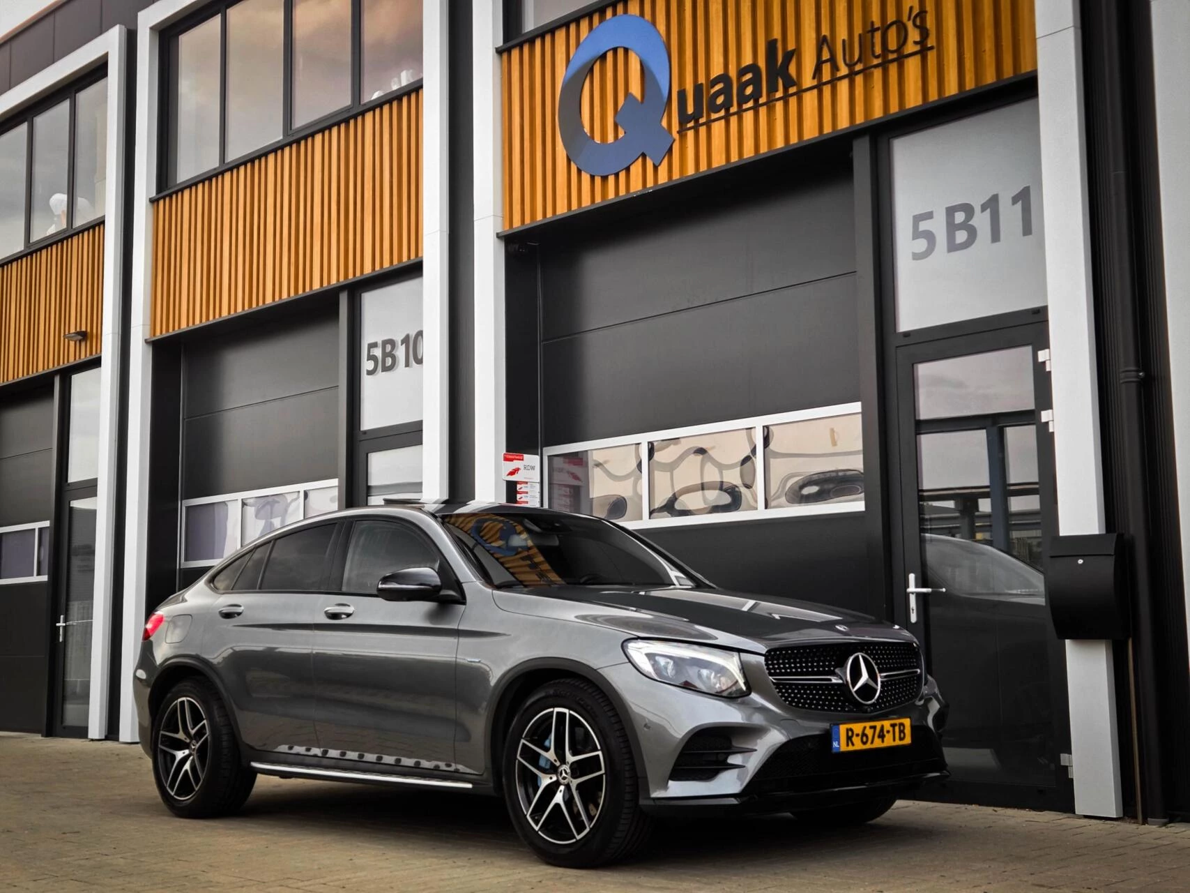 Hoofdafbeelding Mercedes-Benz GLC