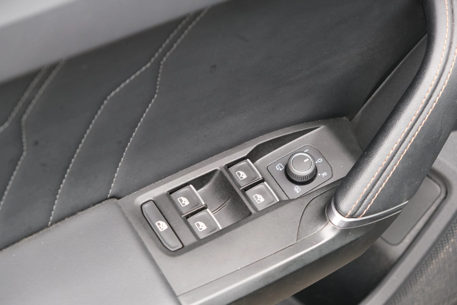 Hoofdafbeelding CUPRA Leon