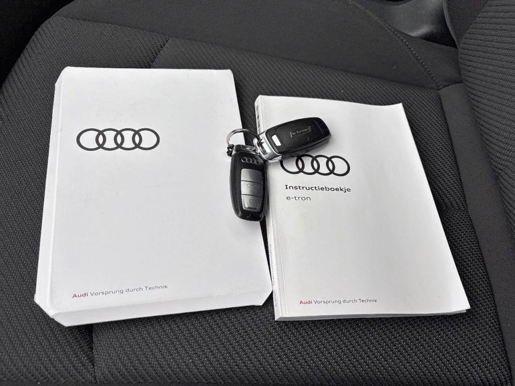 Hoofdafbeelding Audi e-tron