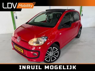 Volkswagen up! Up 1.0 GROOVE / Automaat / Lederen bekleding / Cruise control / Stoelverwarming / Bluetooth / Navigatie.