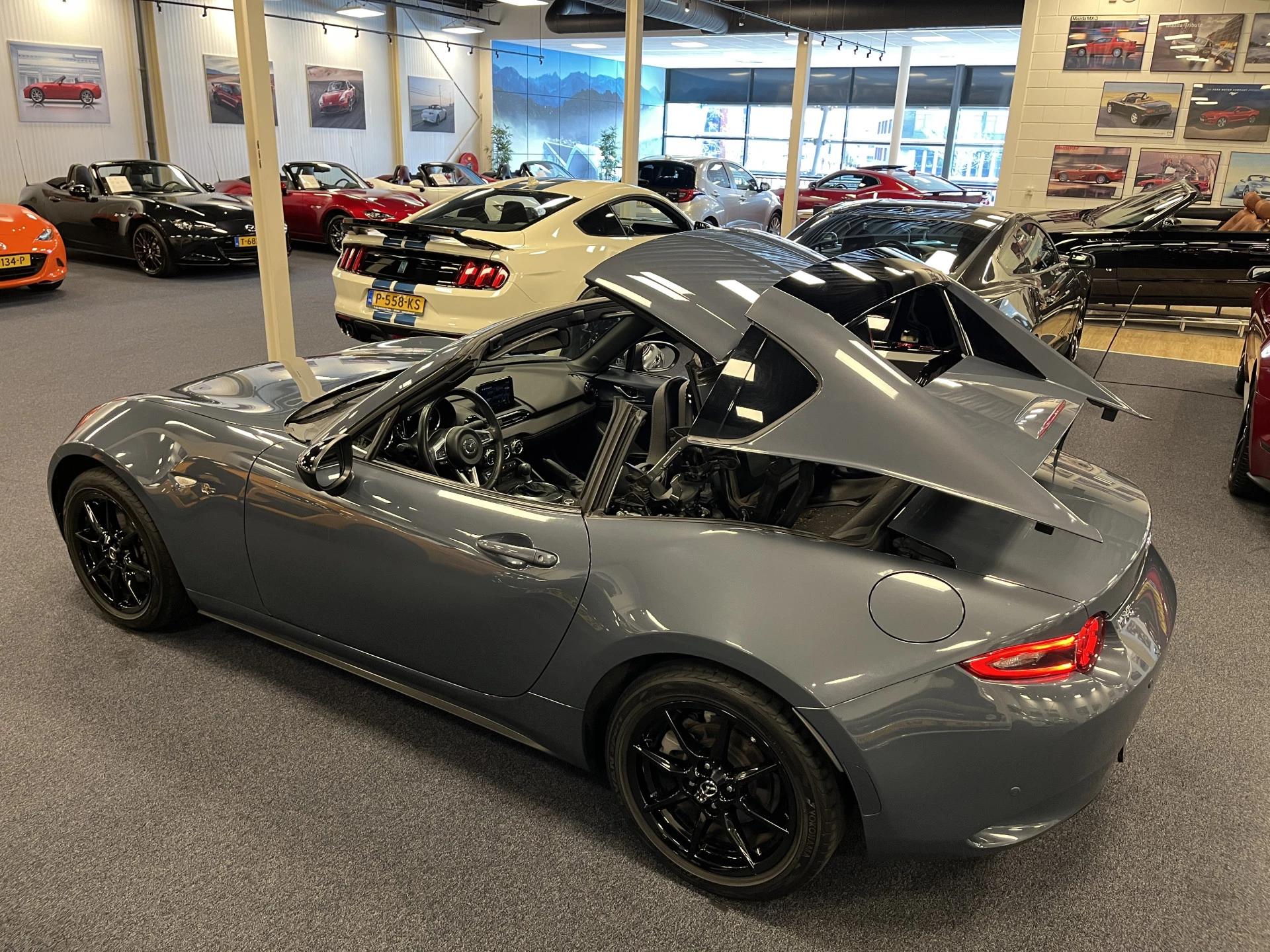 Hoofdafbeelding Mazda MX-5