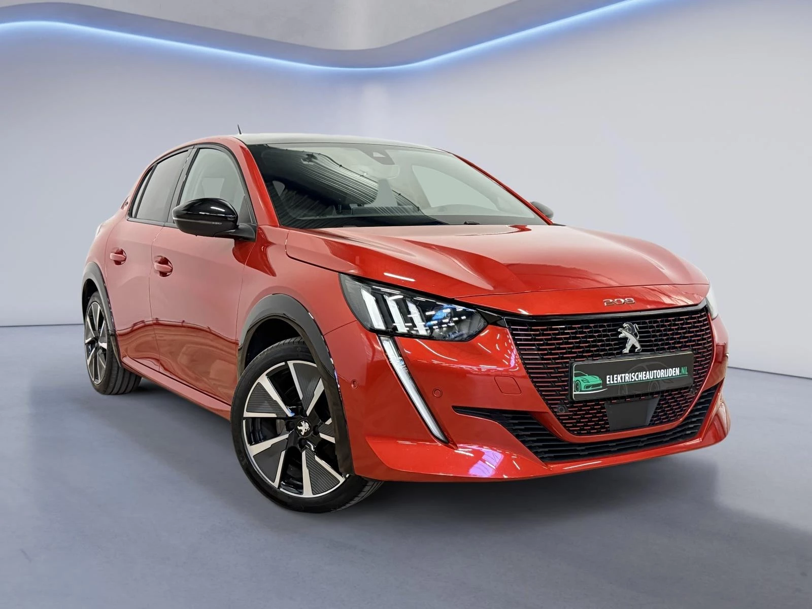 Hoofdafbeelding Peugeot e-208
