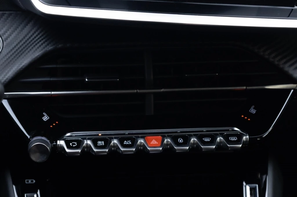 Hoofdafbeelding Peugeot e-208