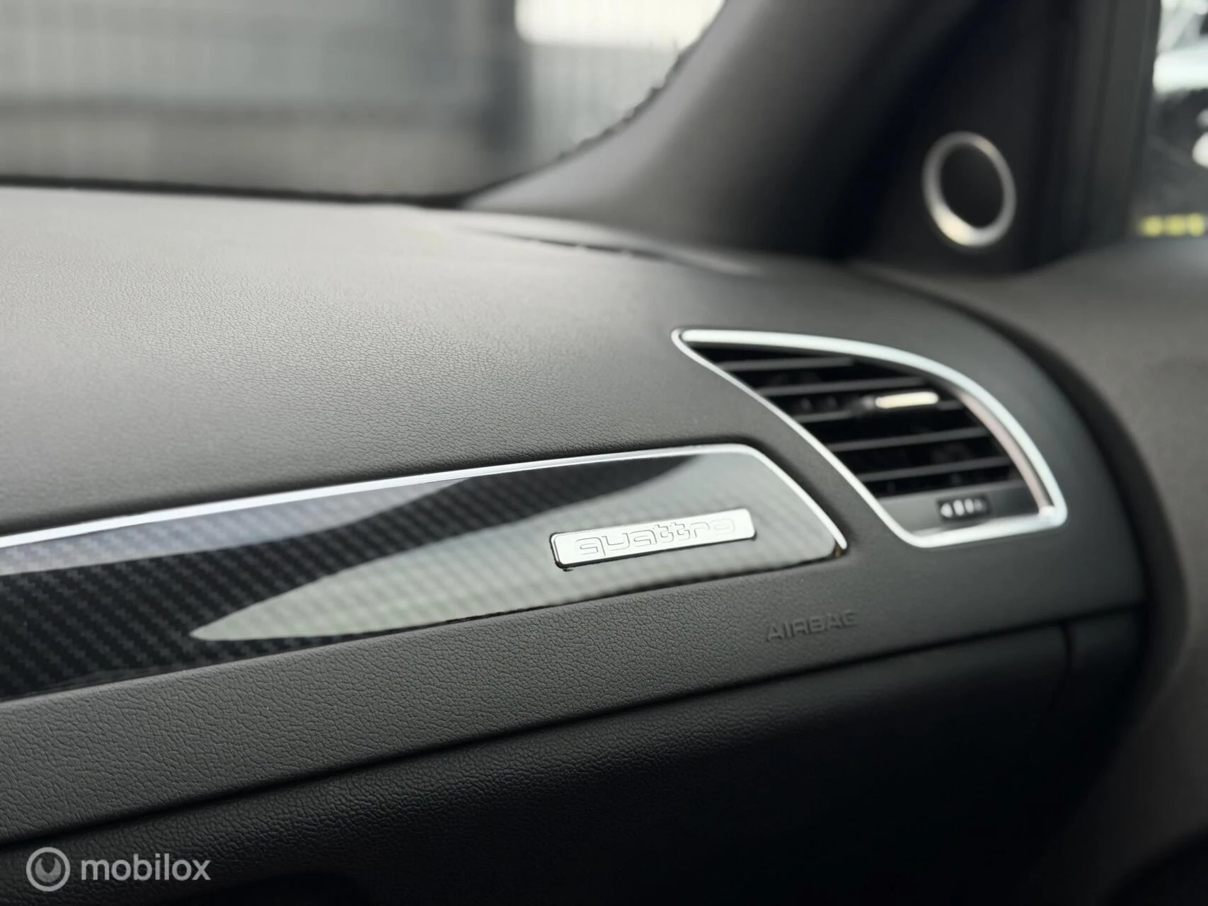 Hoofdafbeelding Audi S4