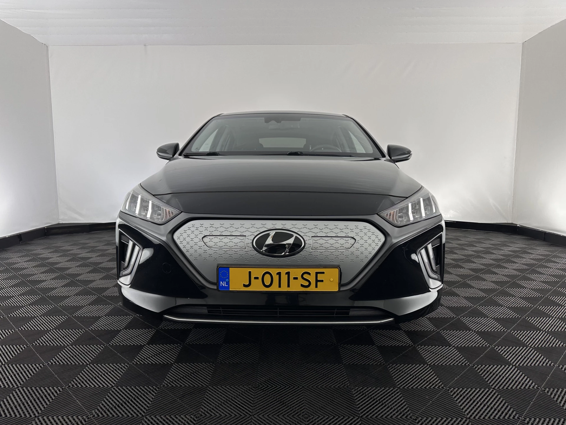 Hoofdafbeelding Hyundai IONIQ
