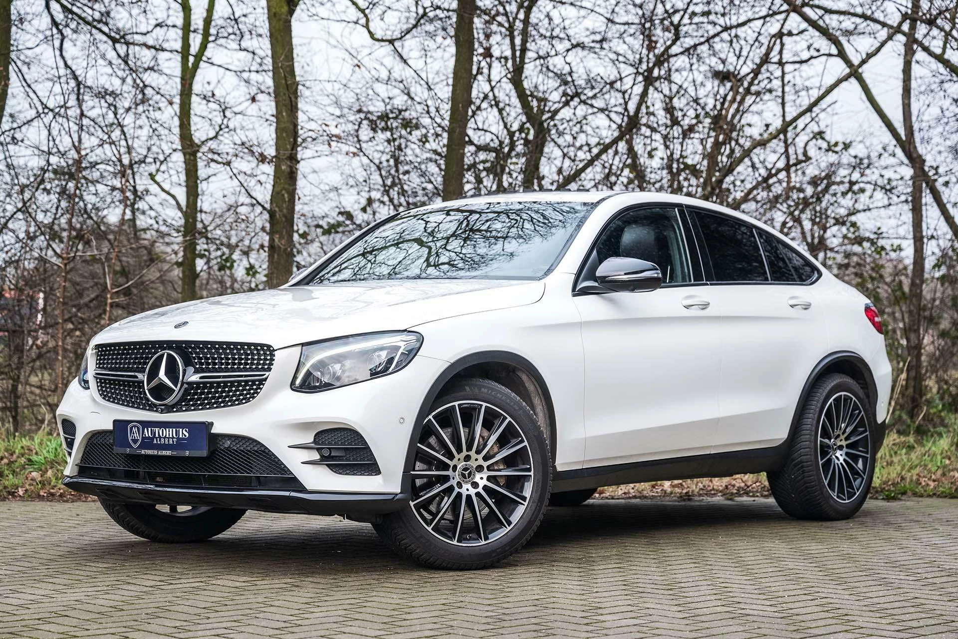 Hoofdafbeelding Mercedes-Benz GLC