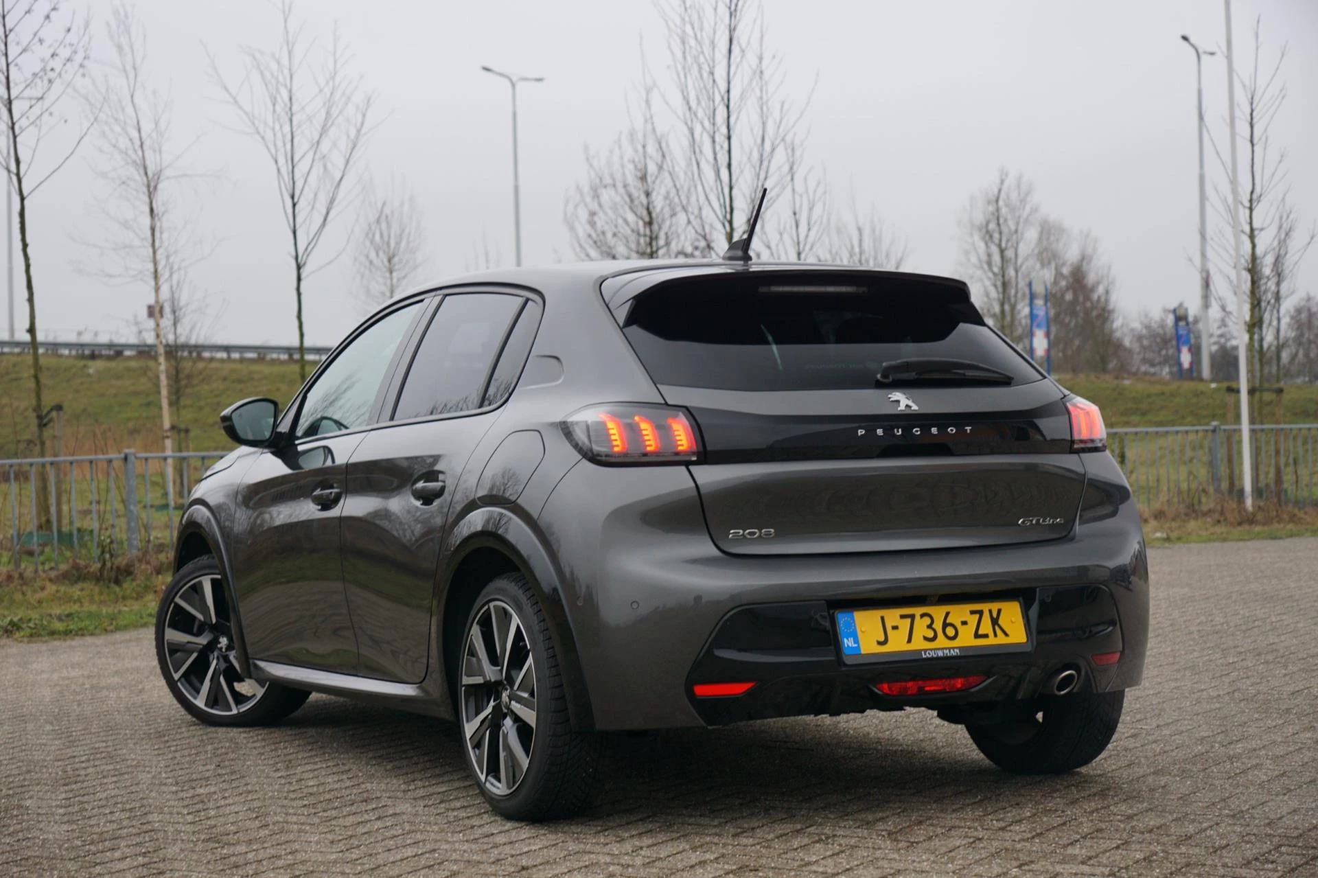 Hoofdafbeelding Peugeot 208