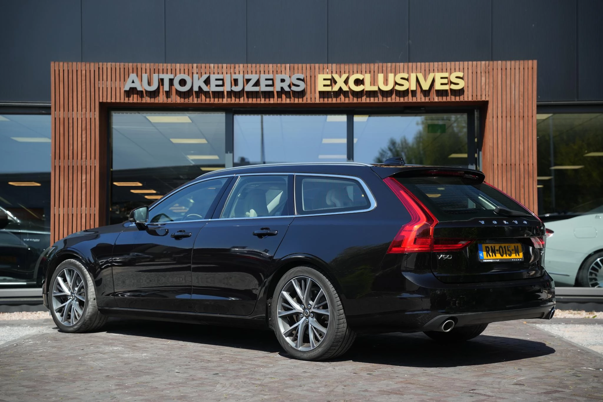 Hoofdafbeelding Volvo V90