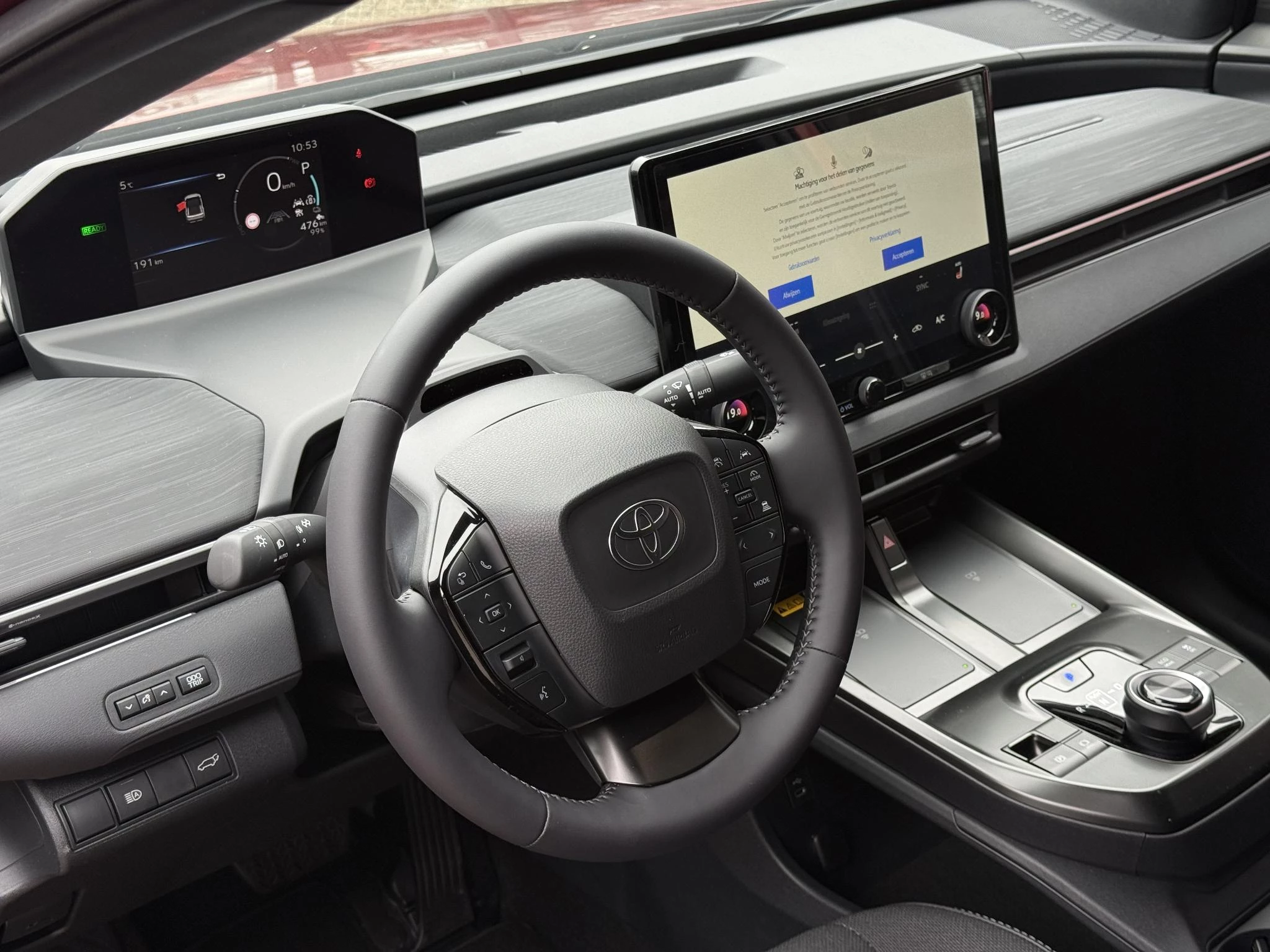 Hoofdafbeelding Toyota C-HR+