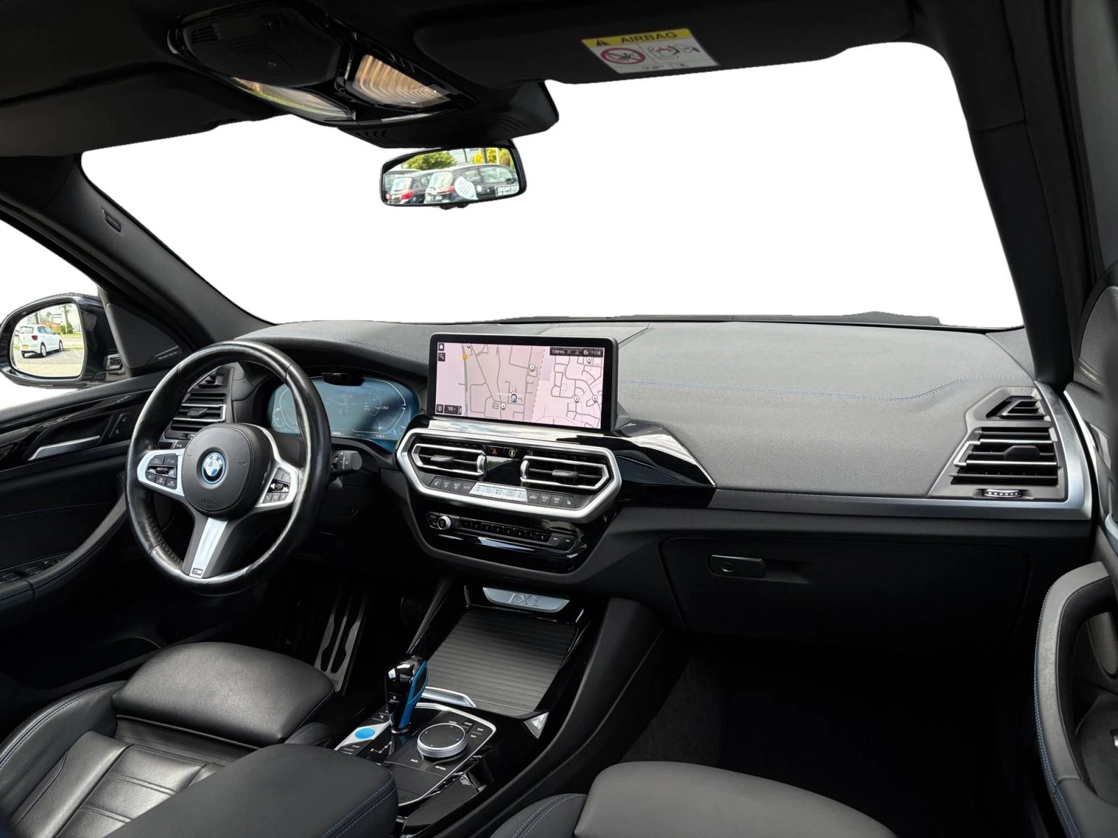 Hoofdafbeelding BMW iX3