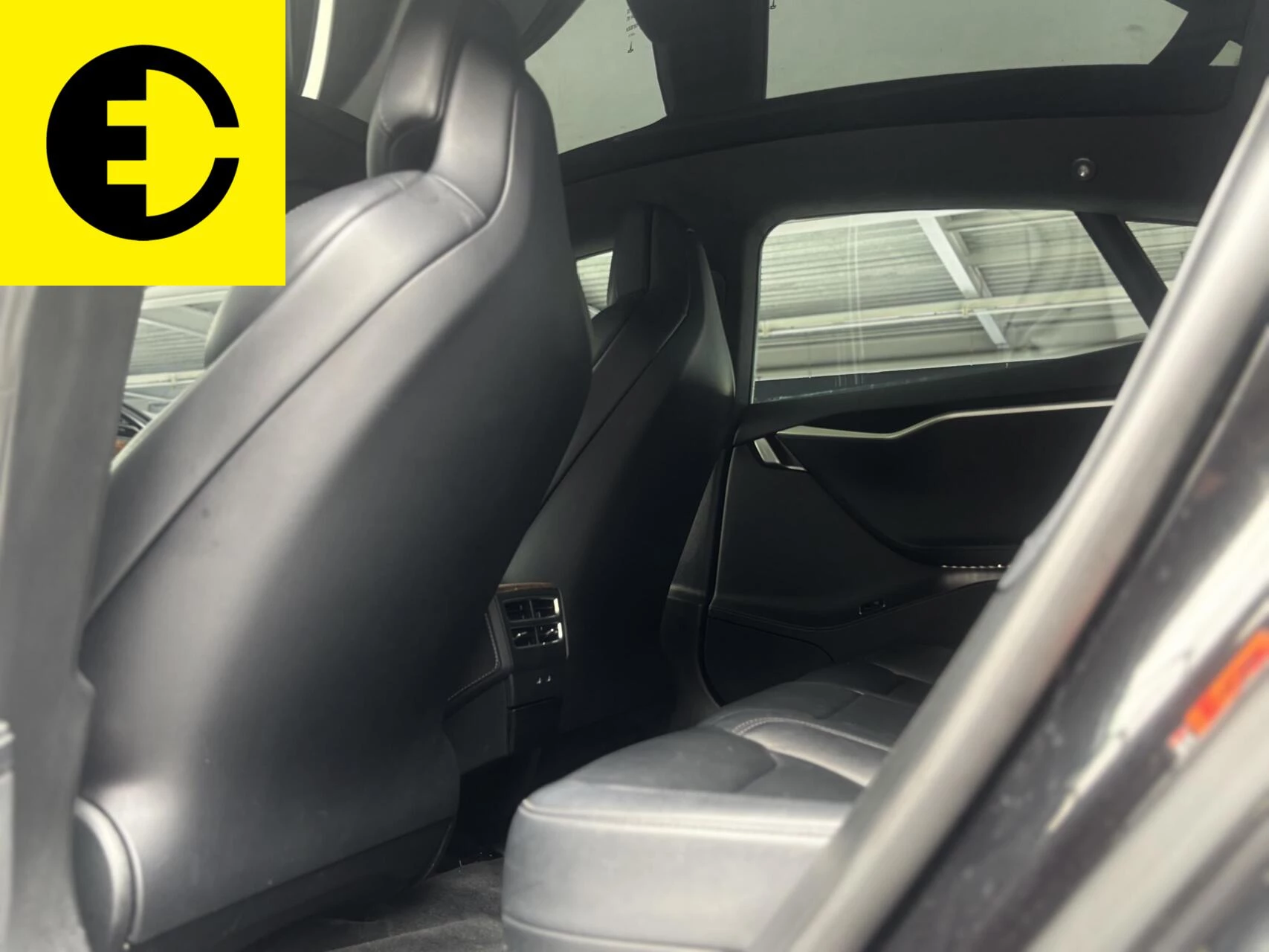 Hoofdafbeelding Tesla Model S